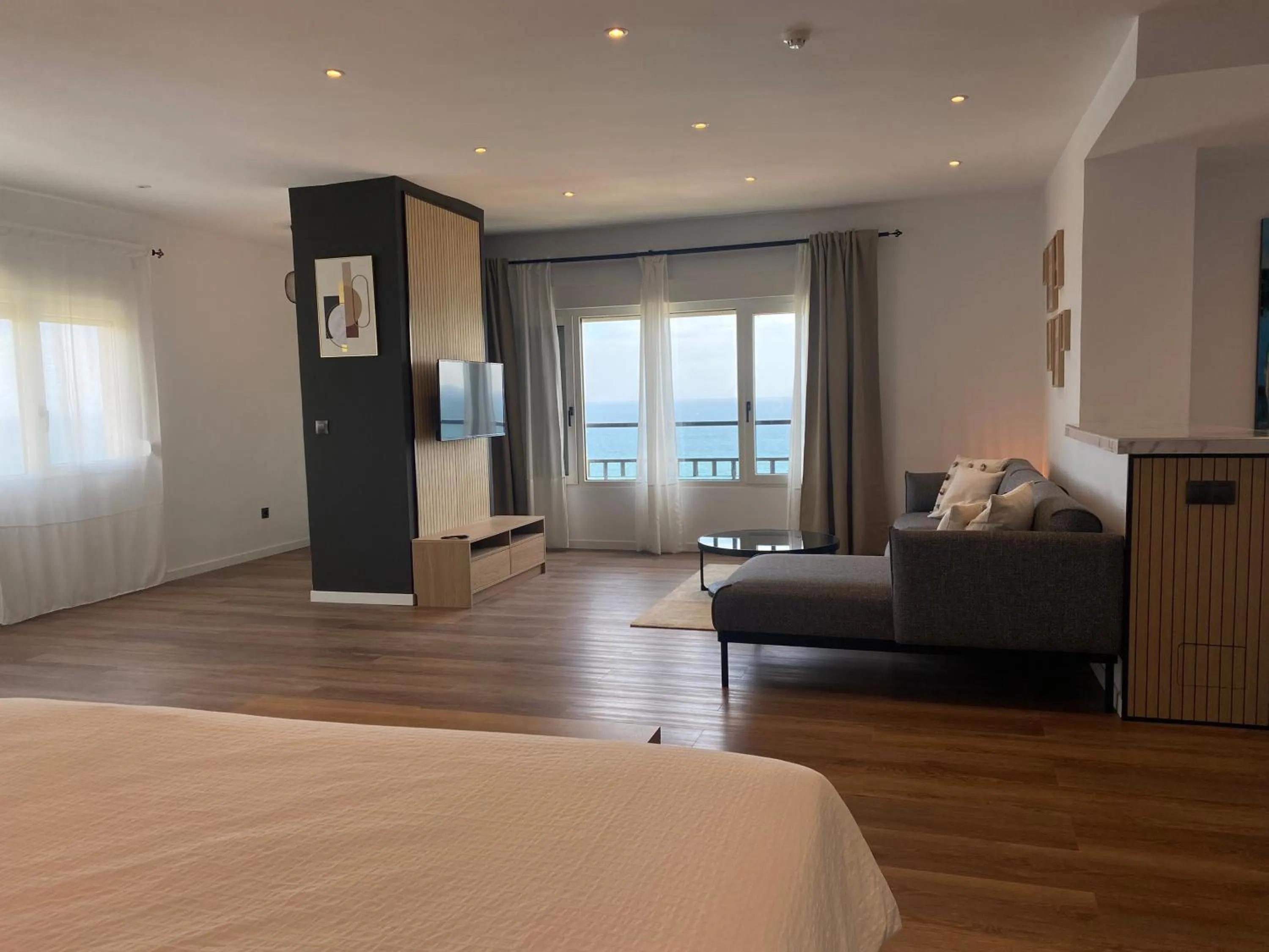 Bed in First Flatotel International