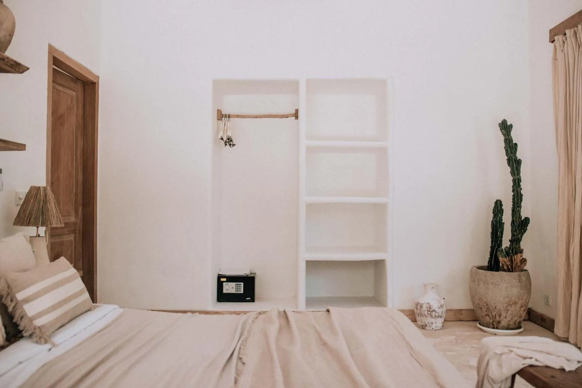 Photo of the whole room, Bed in Hotel Sages