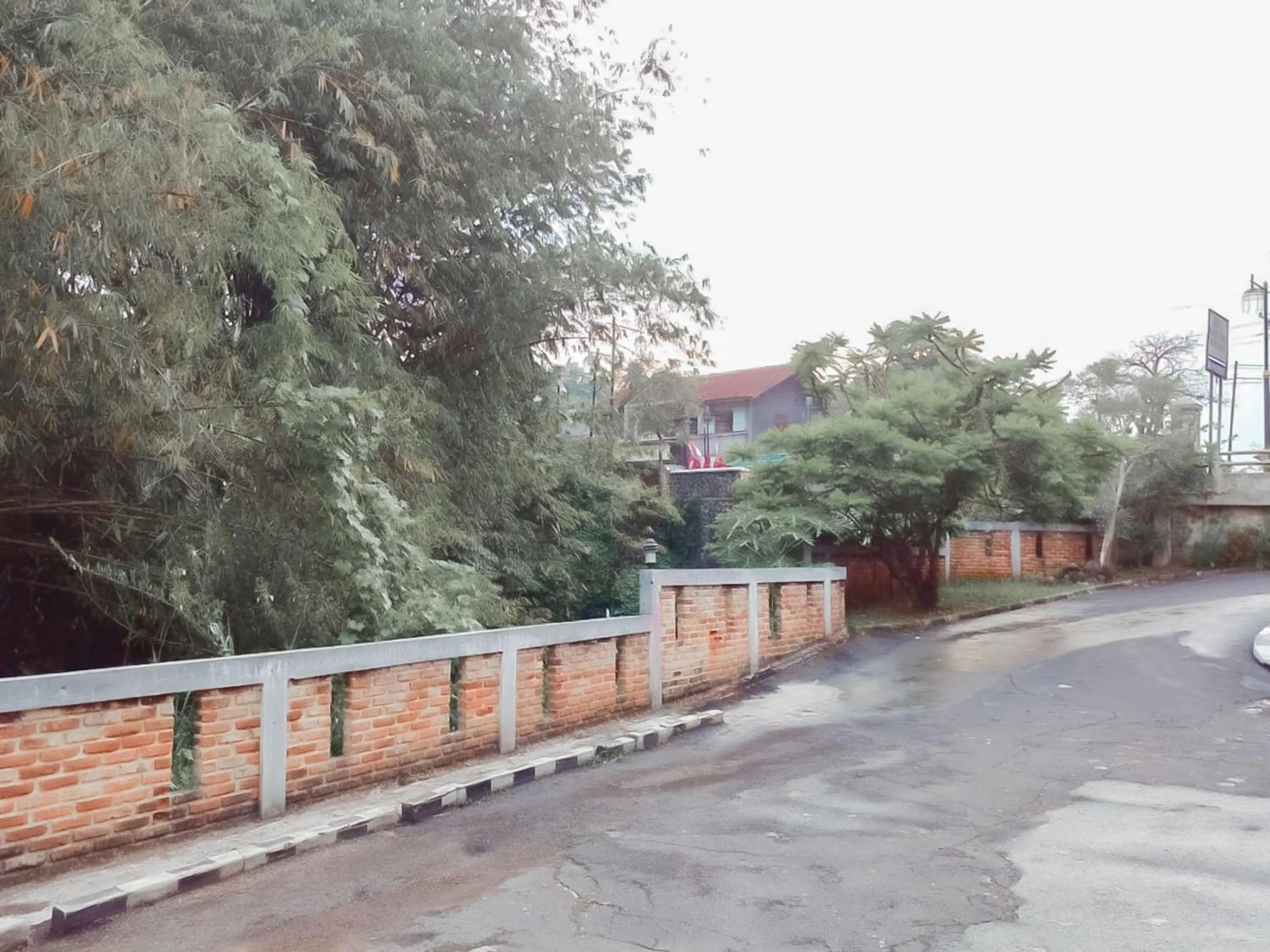 Street view in Urbanview Hotel Rio Life House Cianjur by RedDoorz