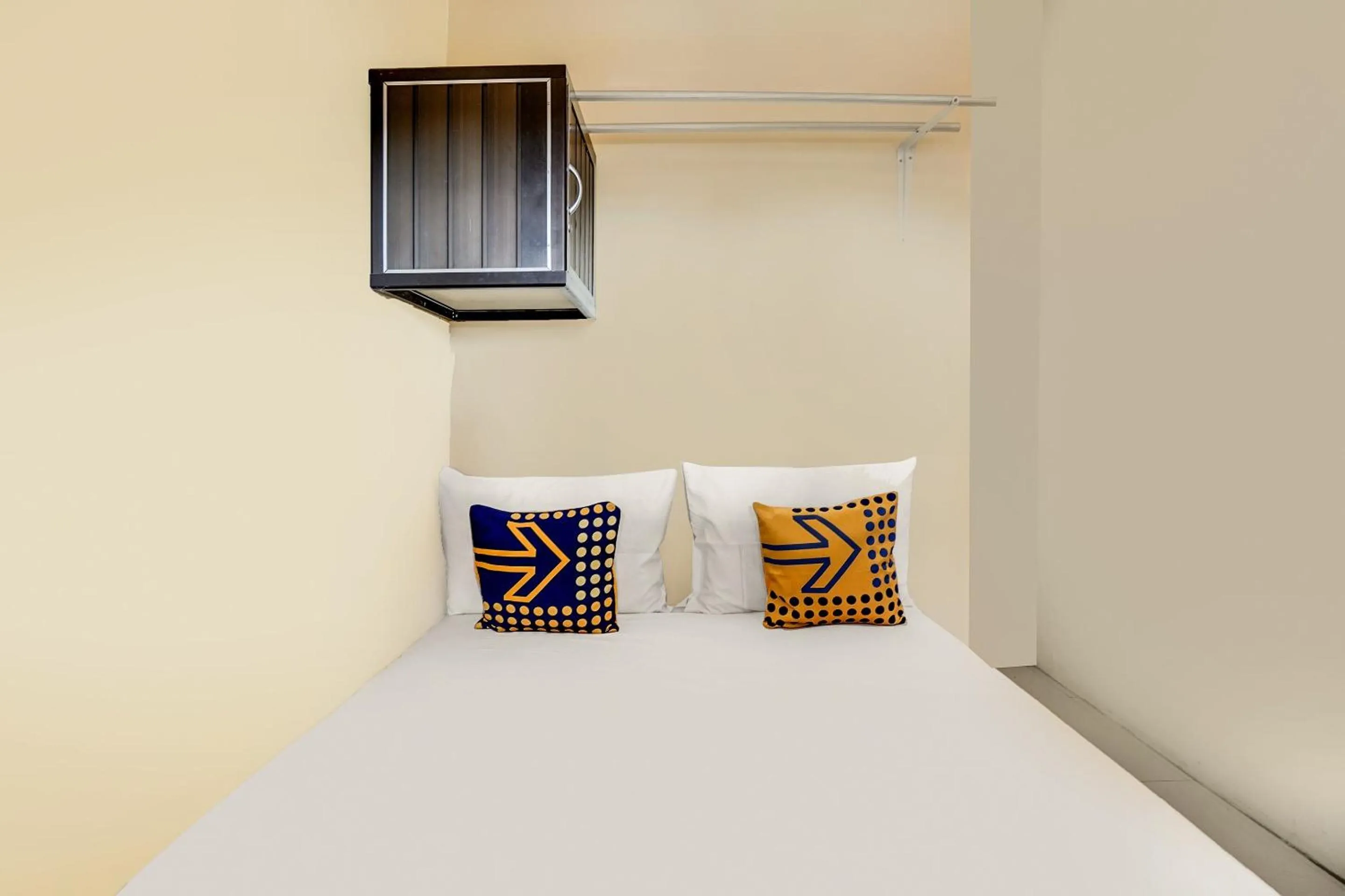 Bedroom, Bed in Hotel O Kost 2 Putra Syariah