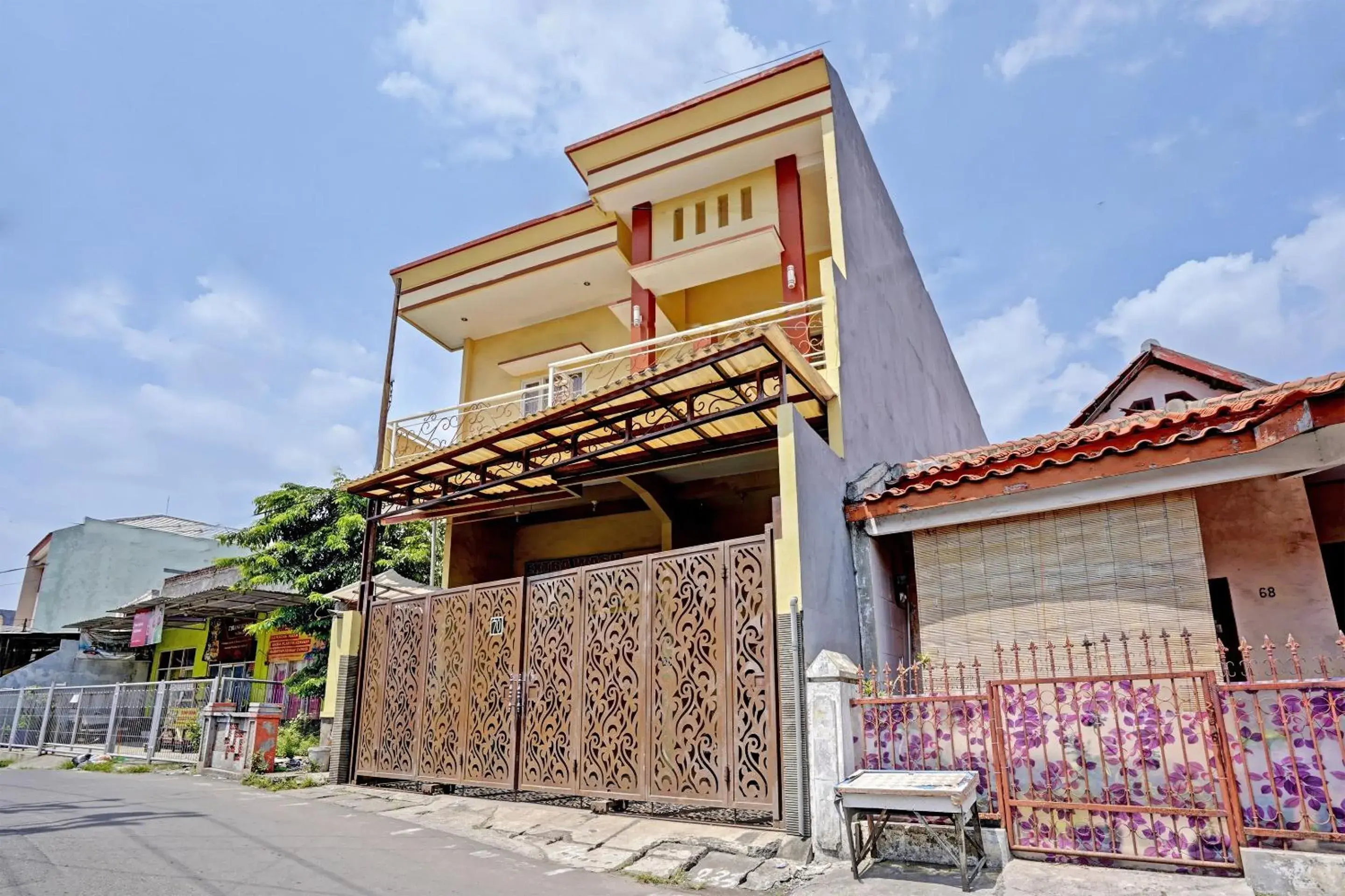 Facade/entrance in Hotel O Raffa Residence Syariah Facade/entrance in Hotel O Raffa Residence Syariah