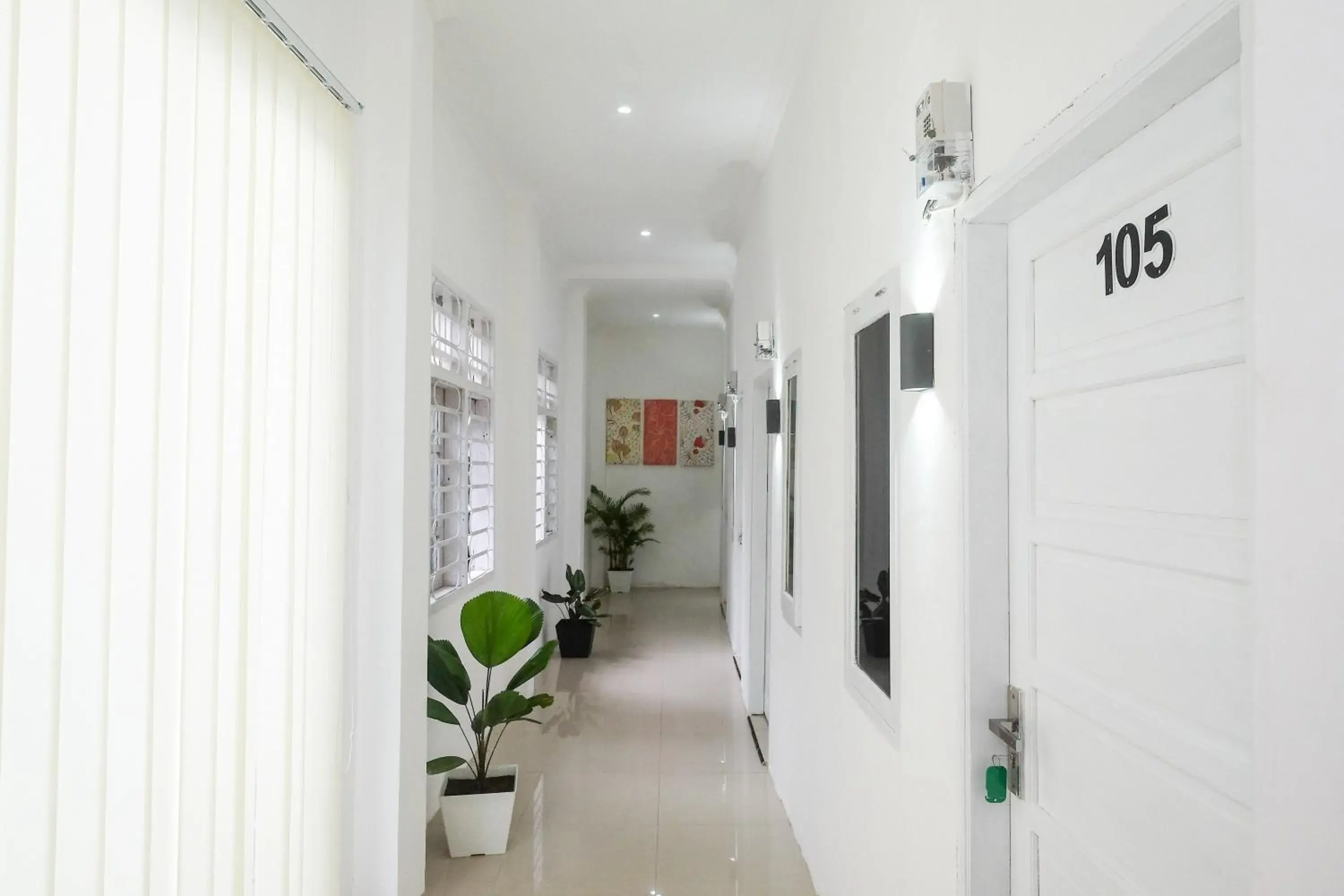 Property building in RedDoorz Plus At Lovina Inn Tonrangeng River Side Property building in RedDoorz Plus At Lovina Inn Tonrangeng River Side