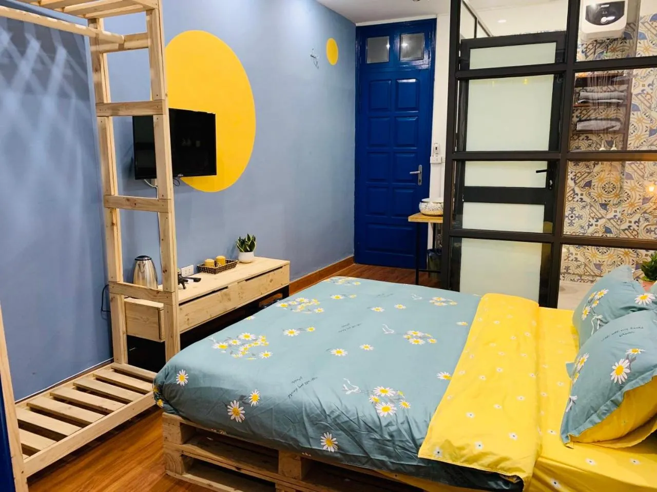 Bed in Sunny Hanoi Homestay