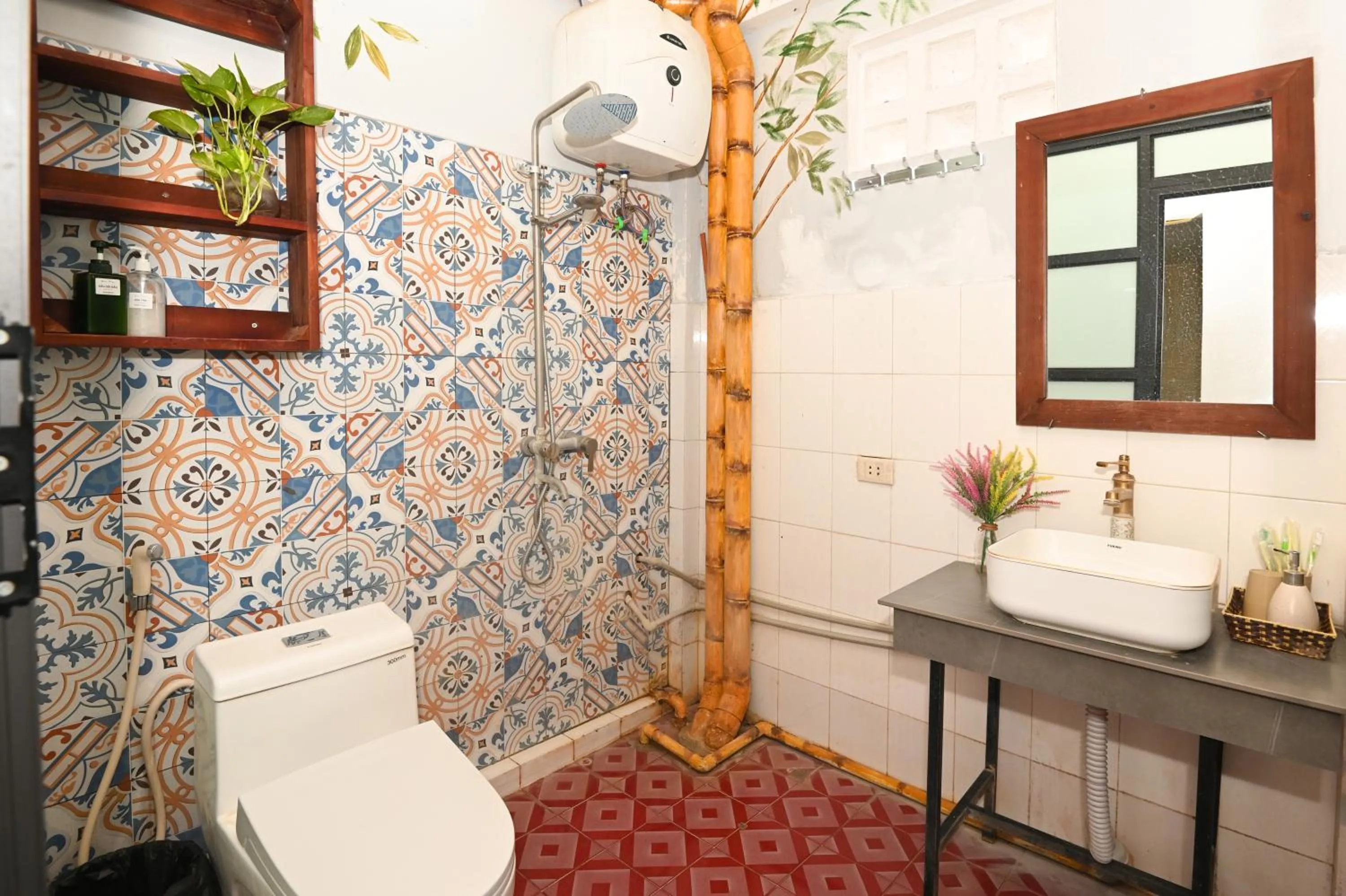 Toilet in Sunny Hanoi Homestay
