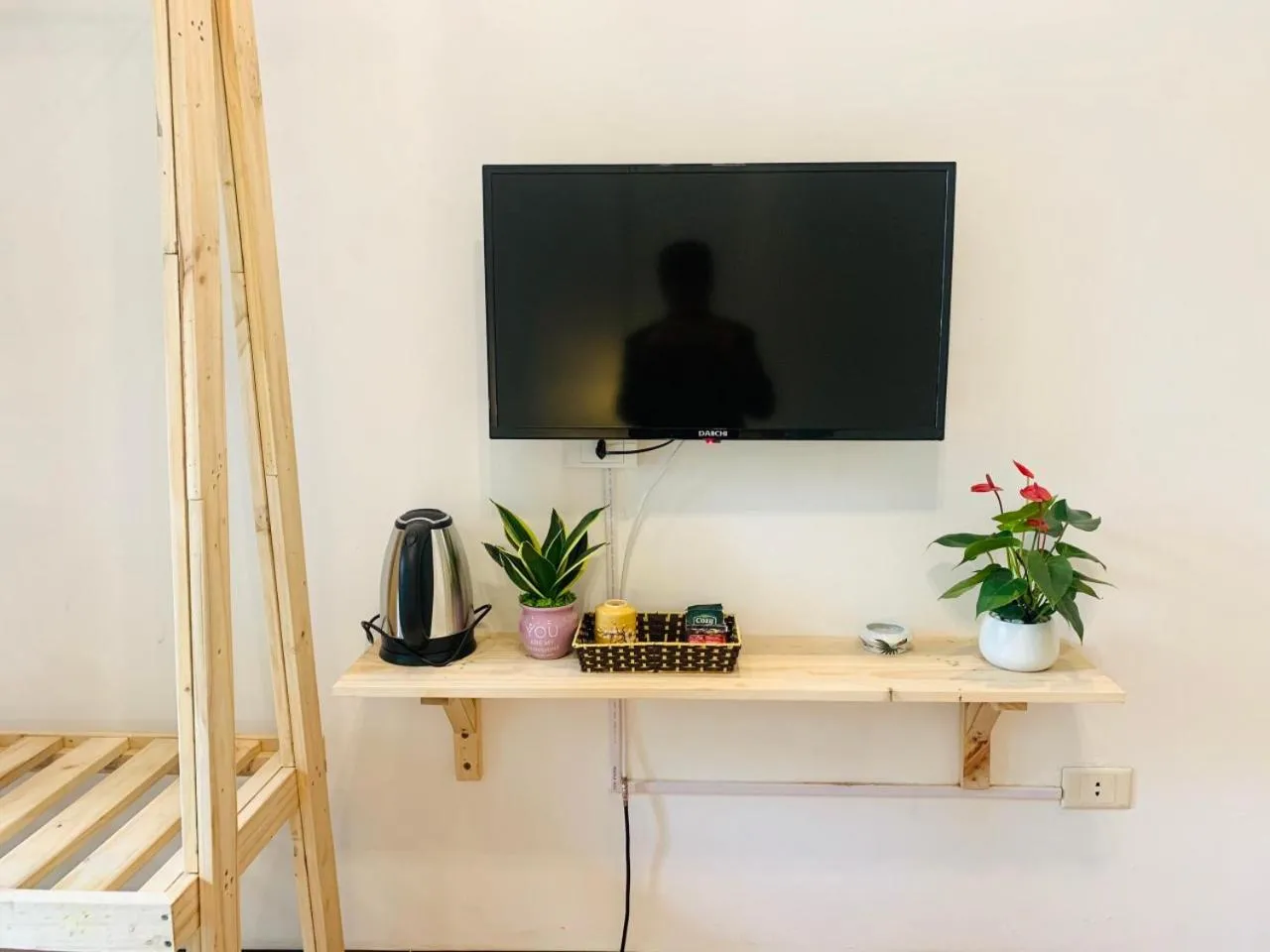 TV and multimedia in Sunny Hanoi Homestay