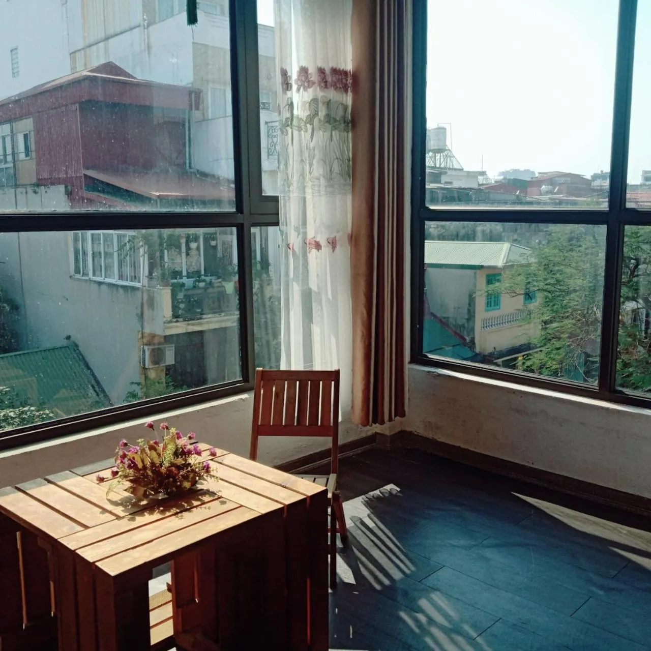 Day in Sunny Hanoi Homestay