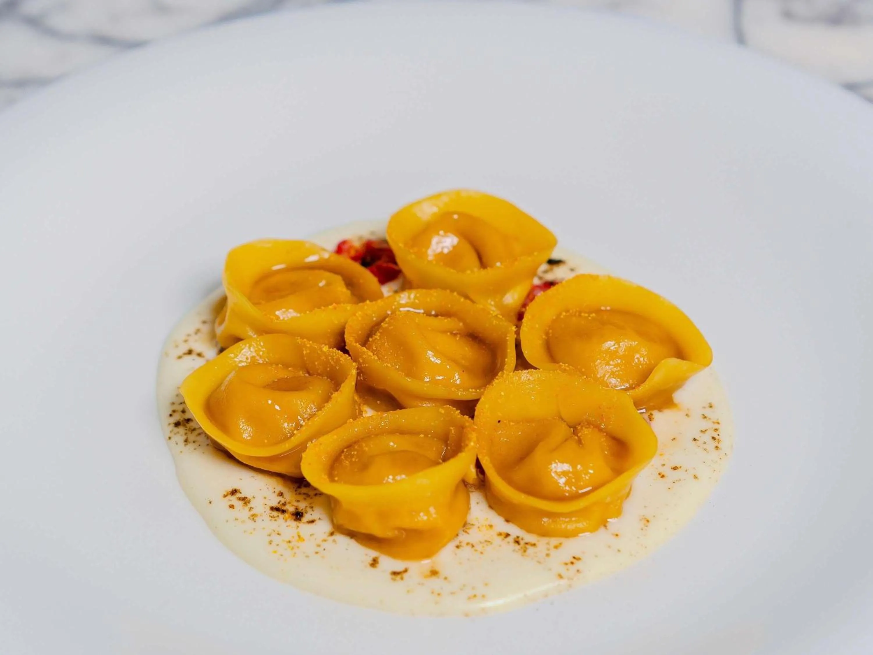 Restaurant/places to eat in Raffles Doha