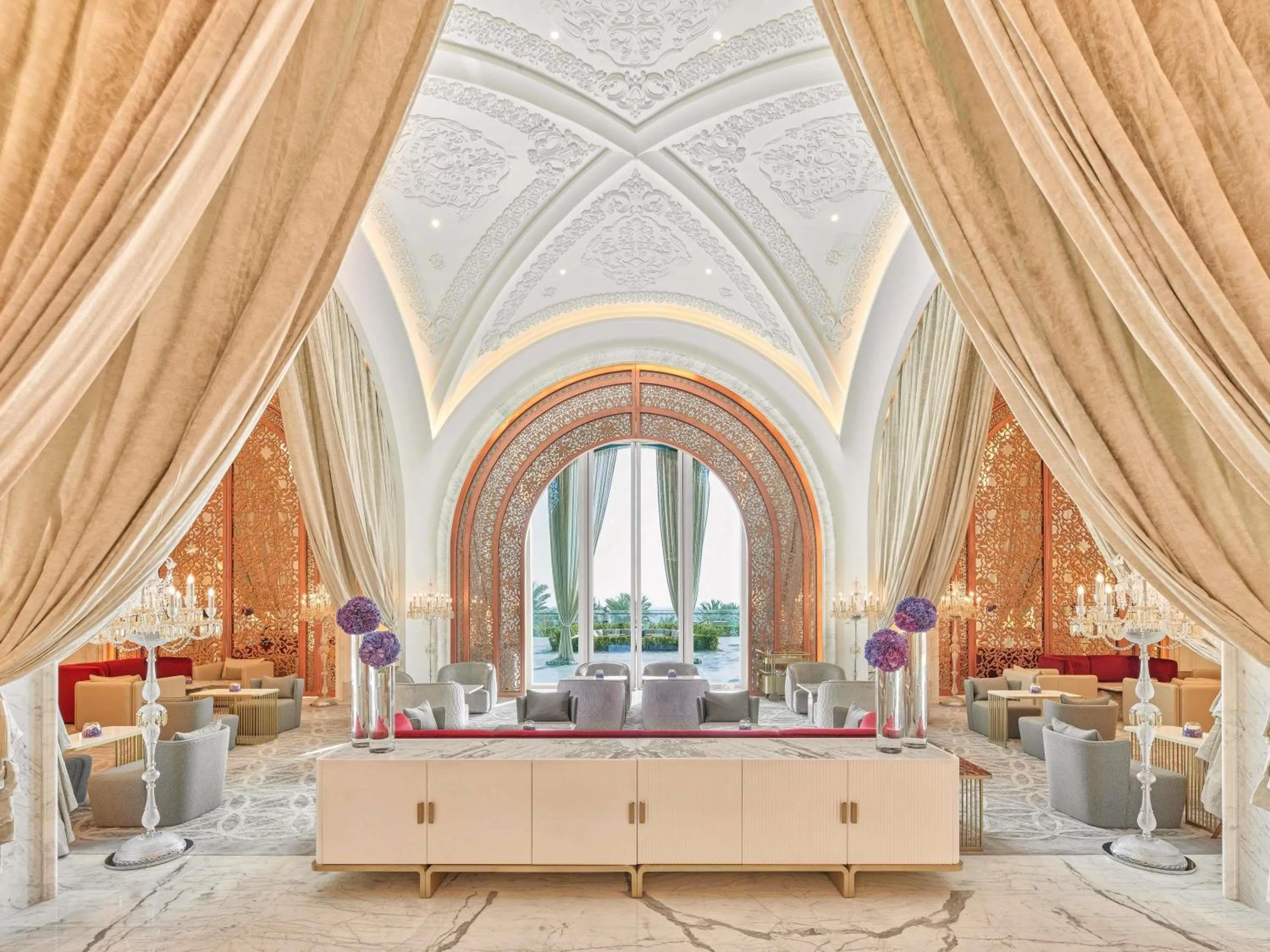 Restaurant/places to eat in Raffles Doha