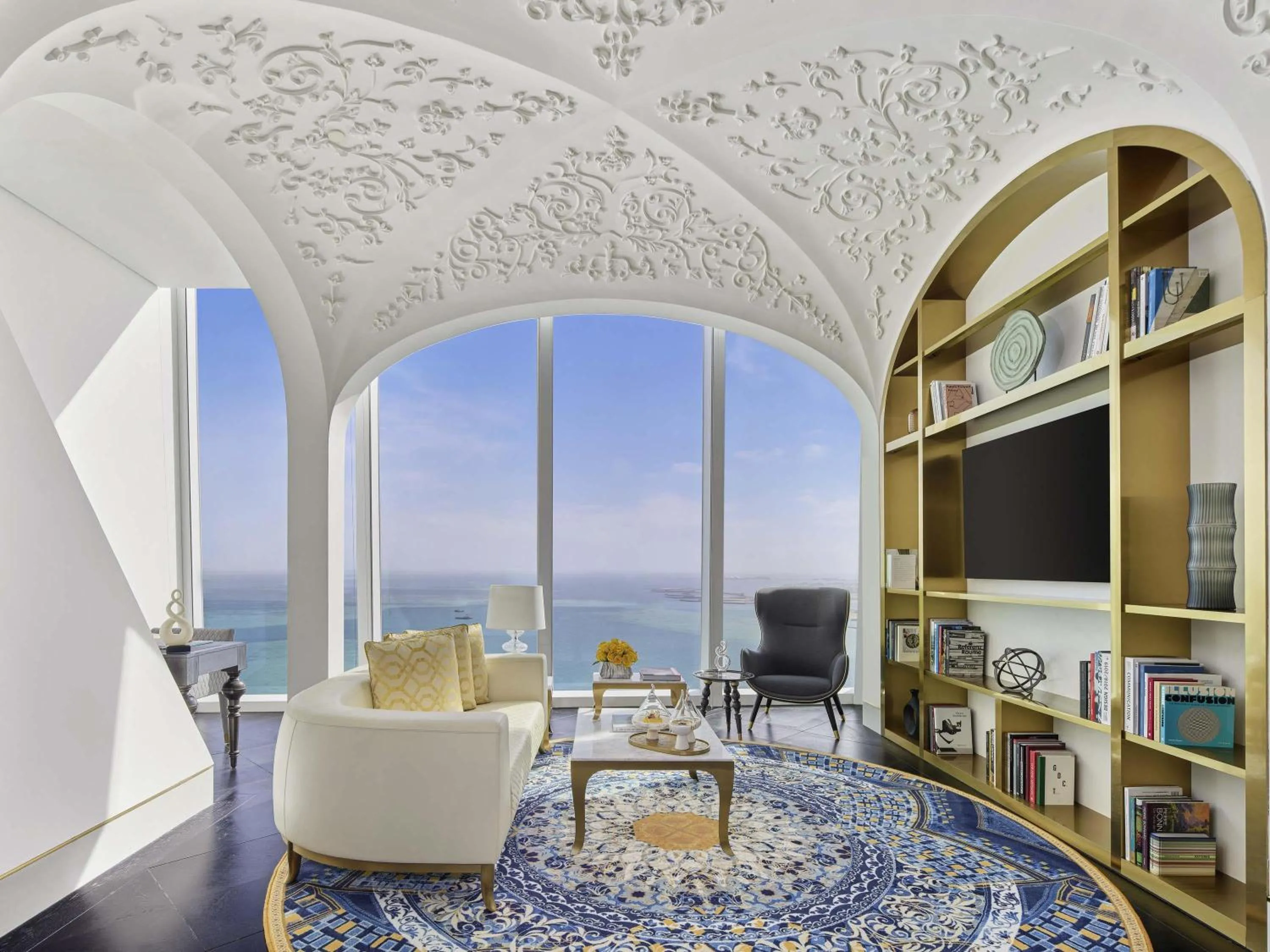 Photo of the whole room in Raffles Doha