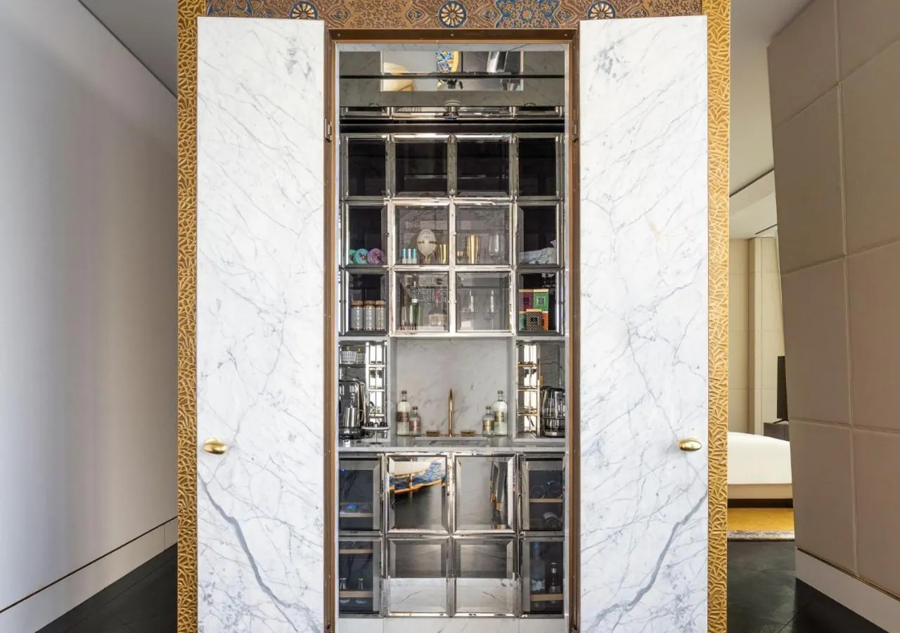 Kitchen or kitchenette in Raffles Doha