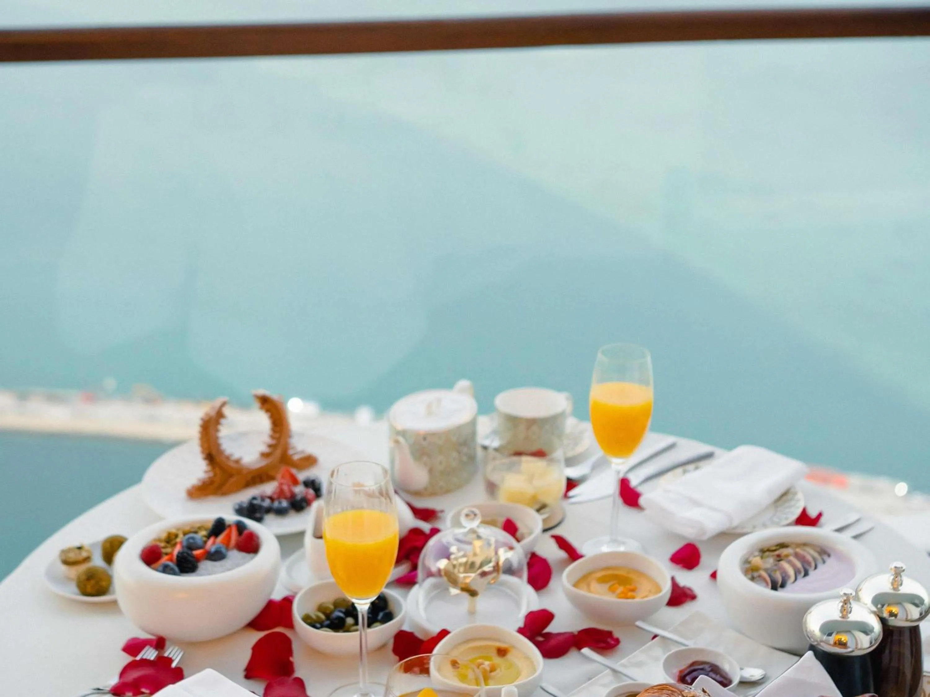 Restaurant/places to eat in Raffles Doha