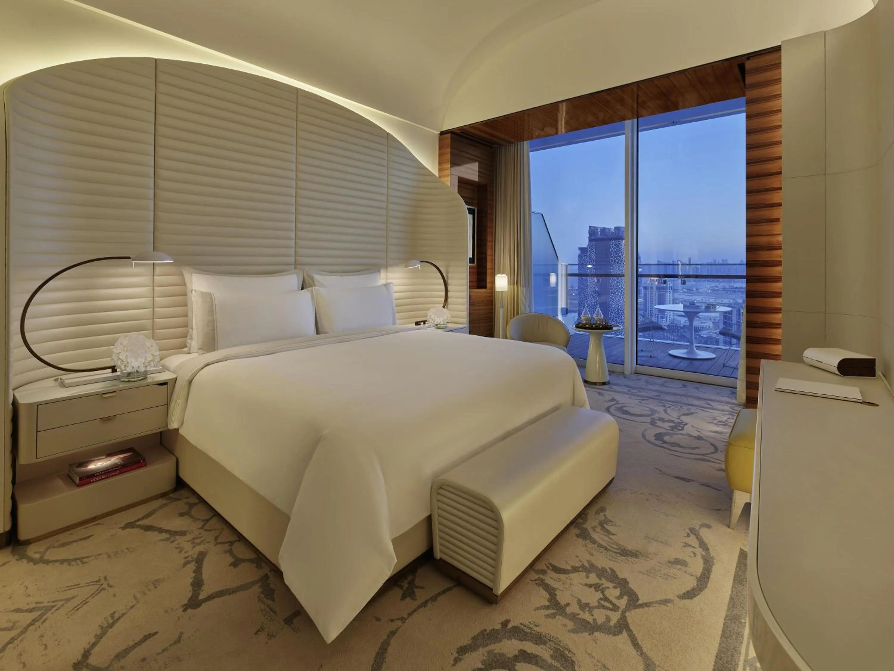 Bedroom, Bed in Fairmont Doha
