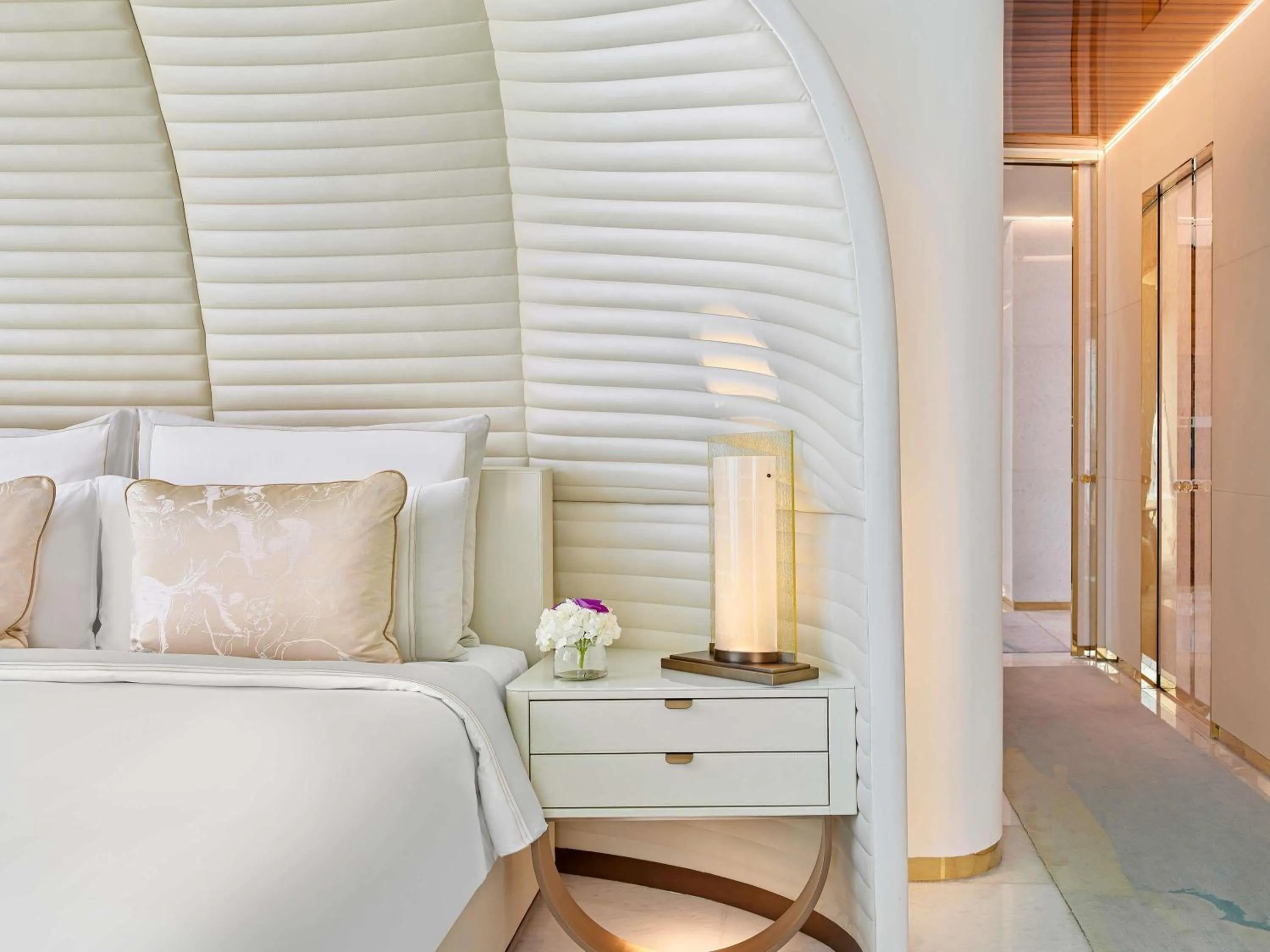 Bedroom, Bed in Fairmont Doha