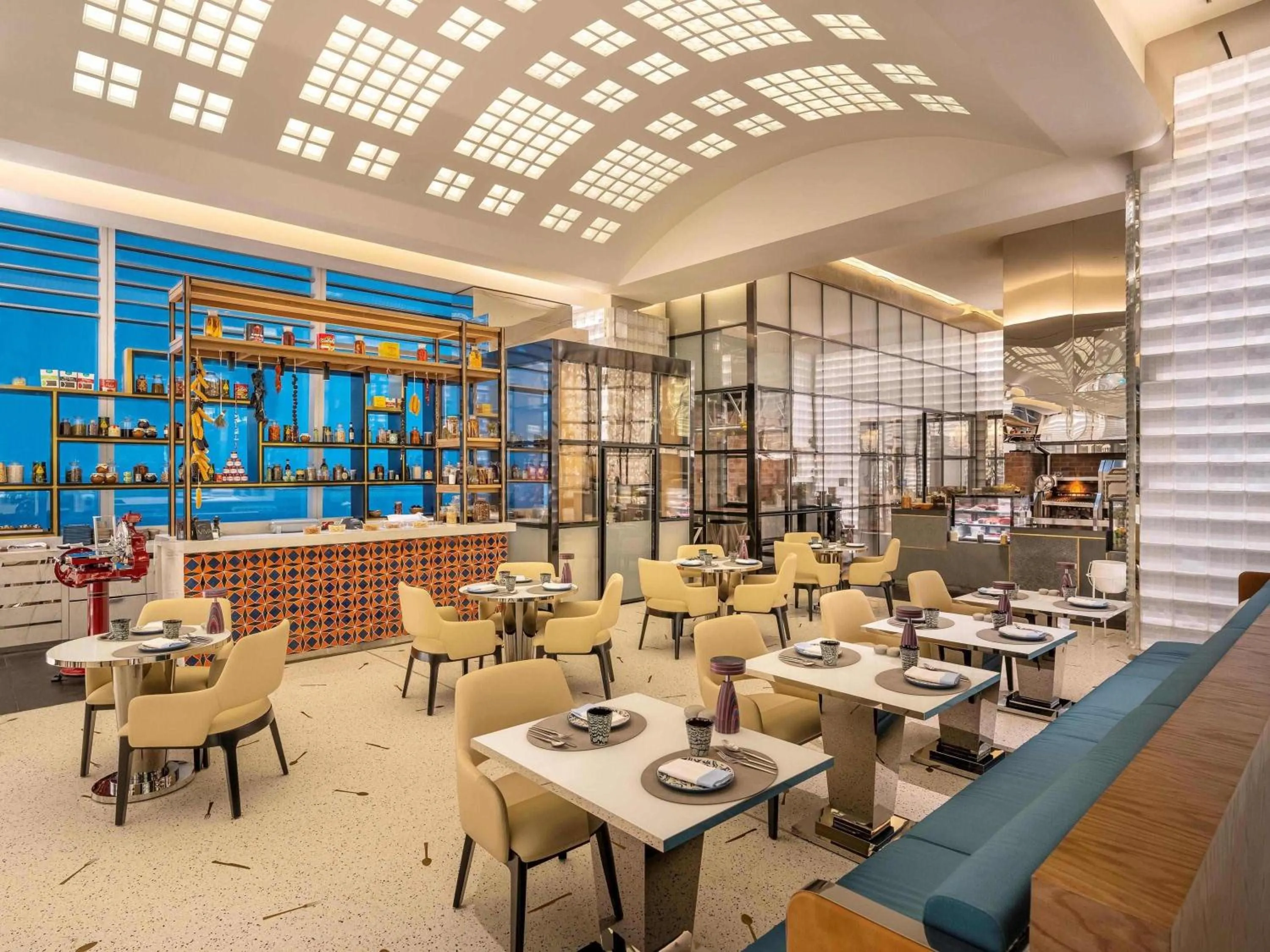Restaurant/places to eat in Fairmont Doha