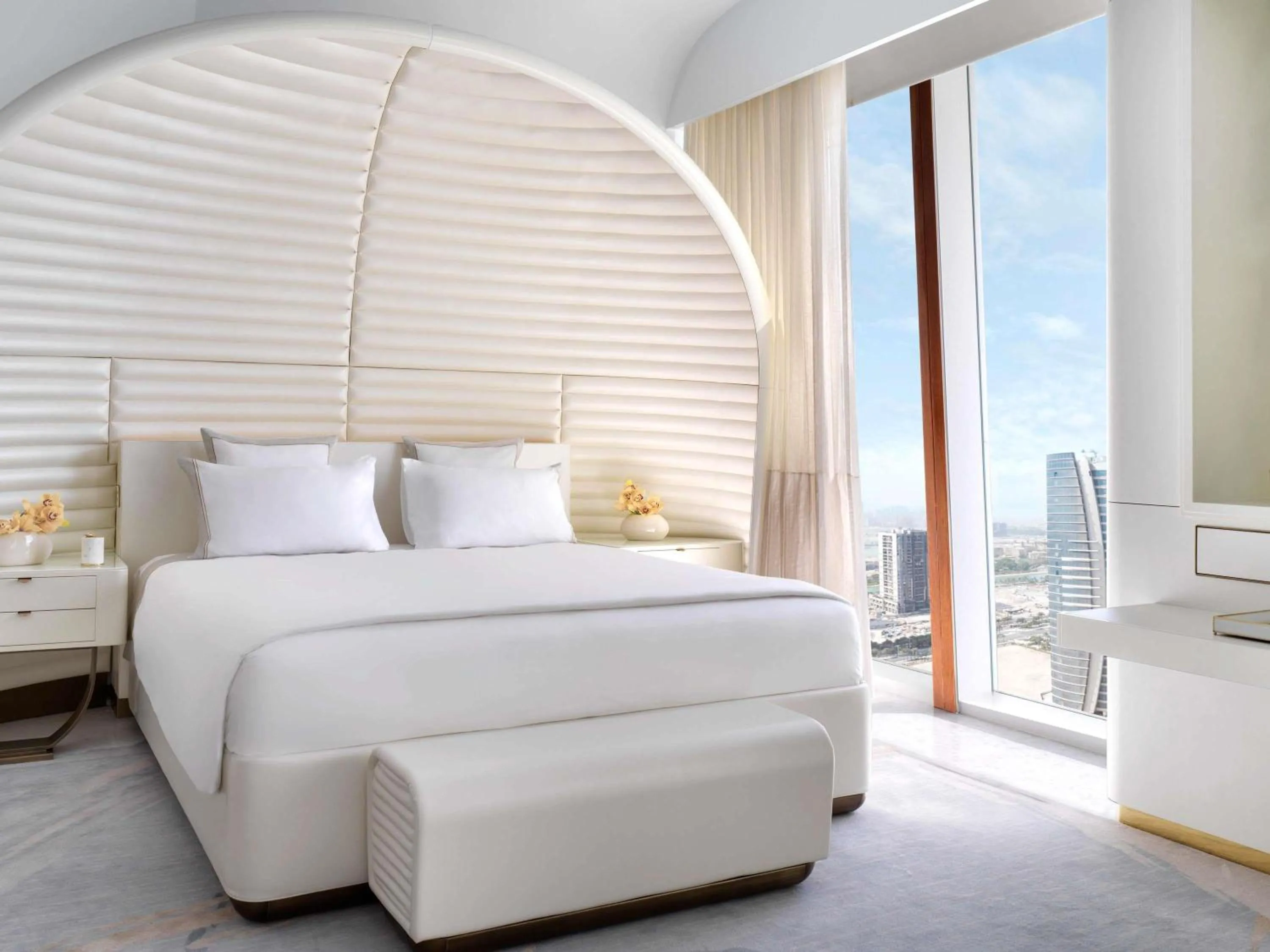 Bedroom, Bed in Fairmont Doha