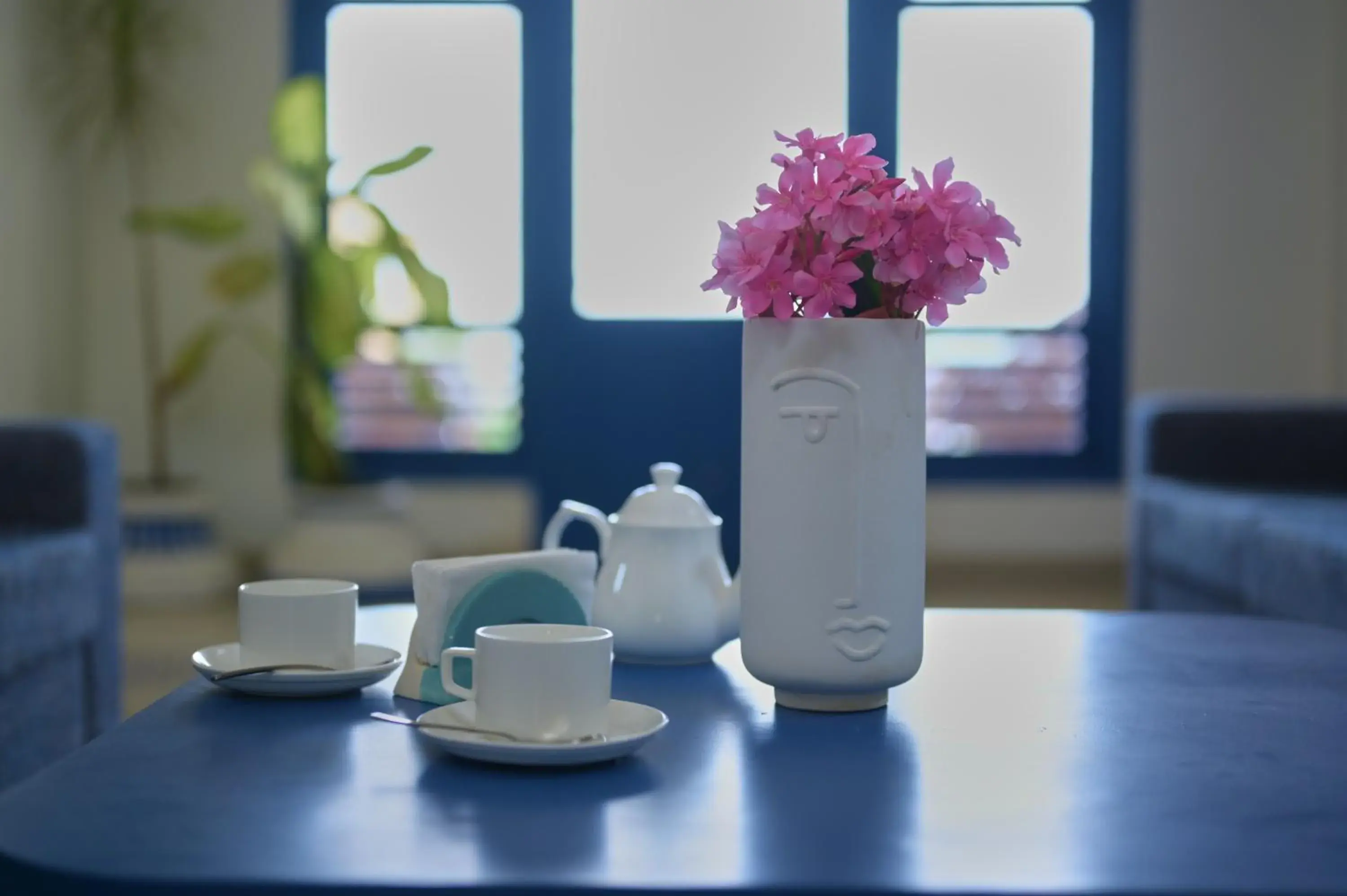 Living room in Seclude by the Lake, Alleppey Living room in Seclude by the Lake, Alleppey