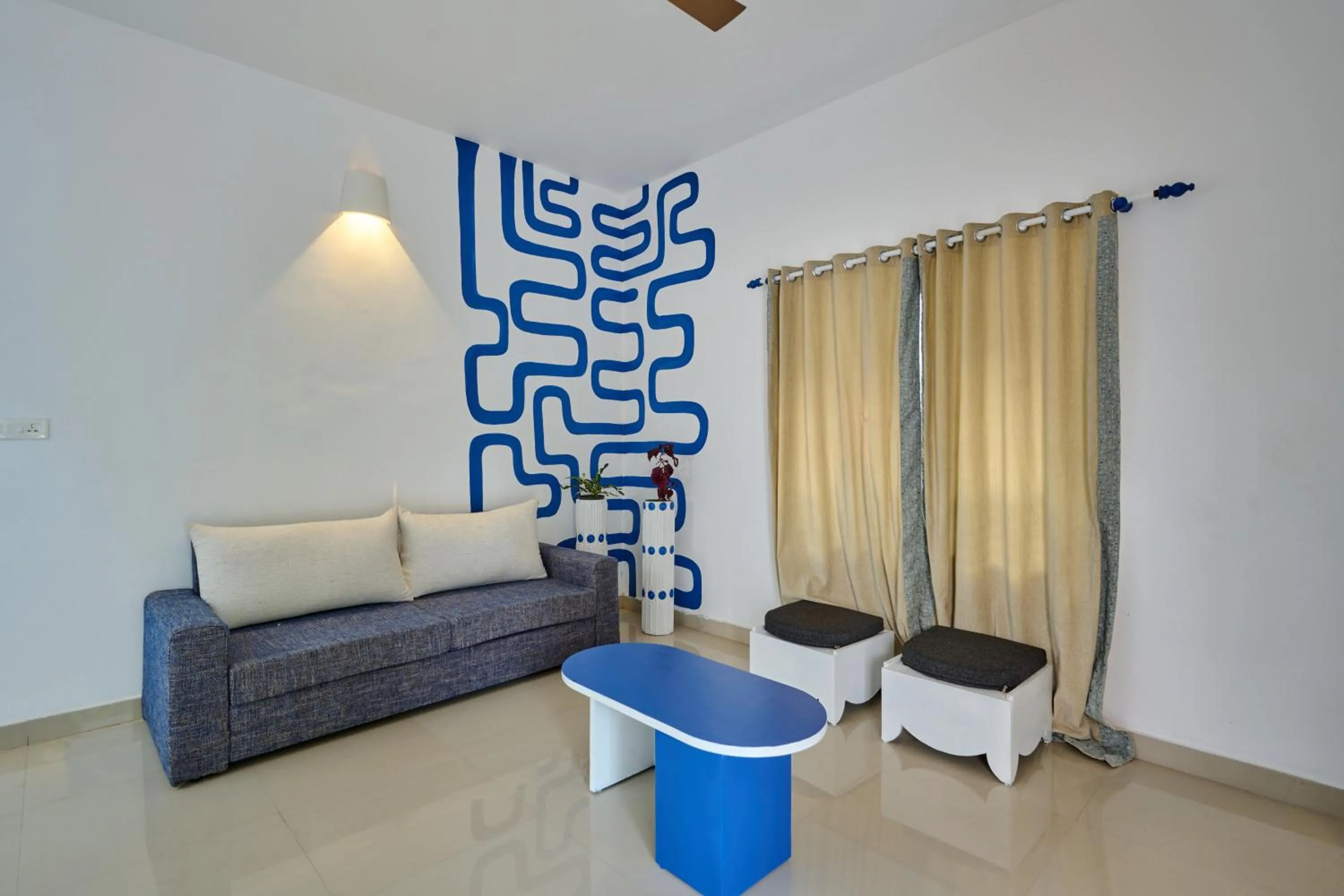 Living room in Seclude by the Lake, Alleppey