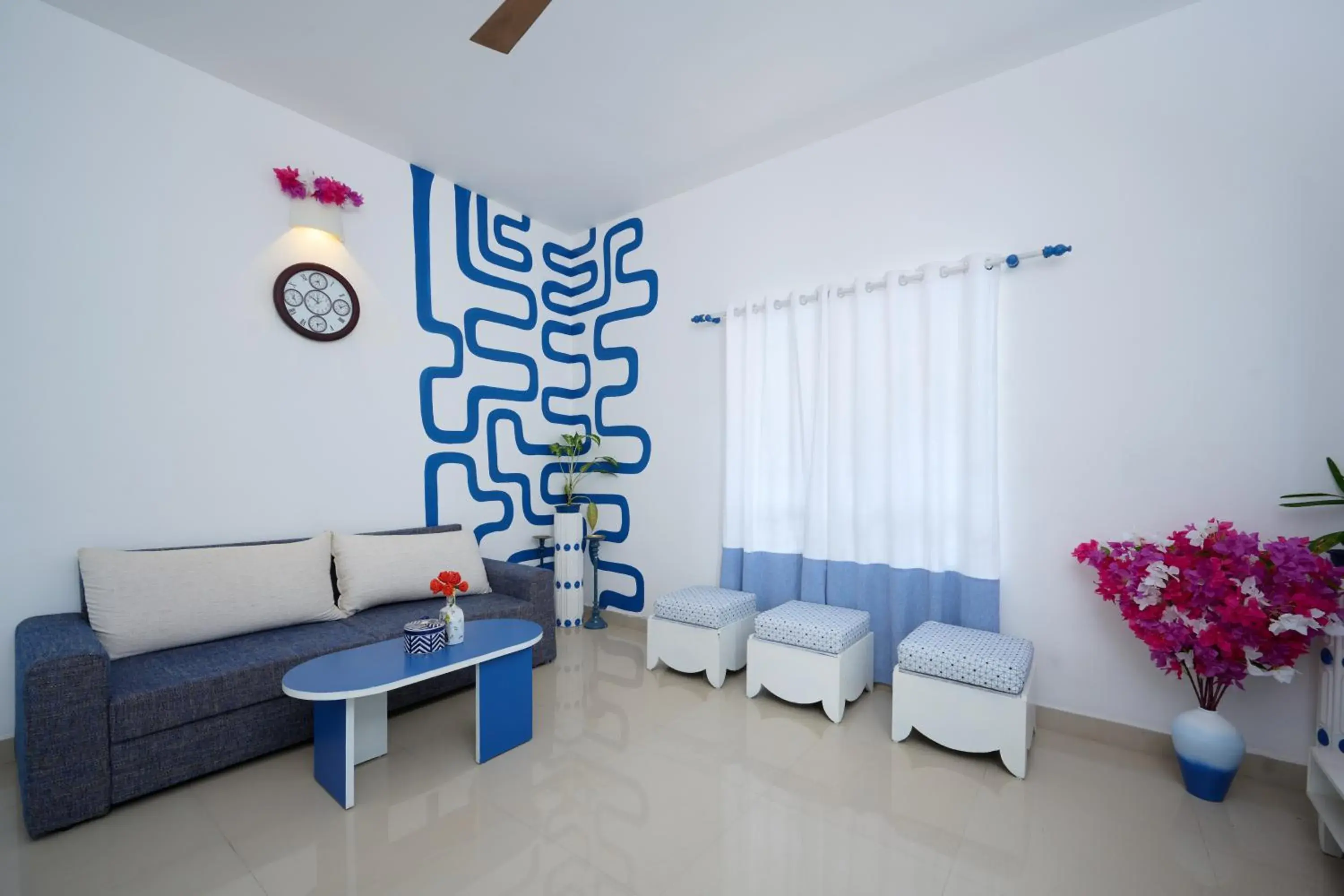 Living room in Seclude by the Lake, Alleppey Living room in Seclude by the Lake, Alleppey