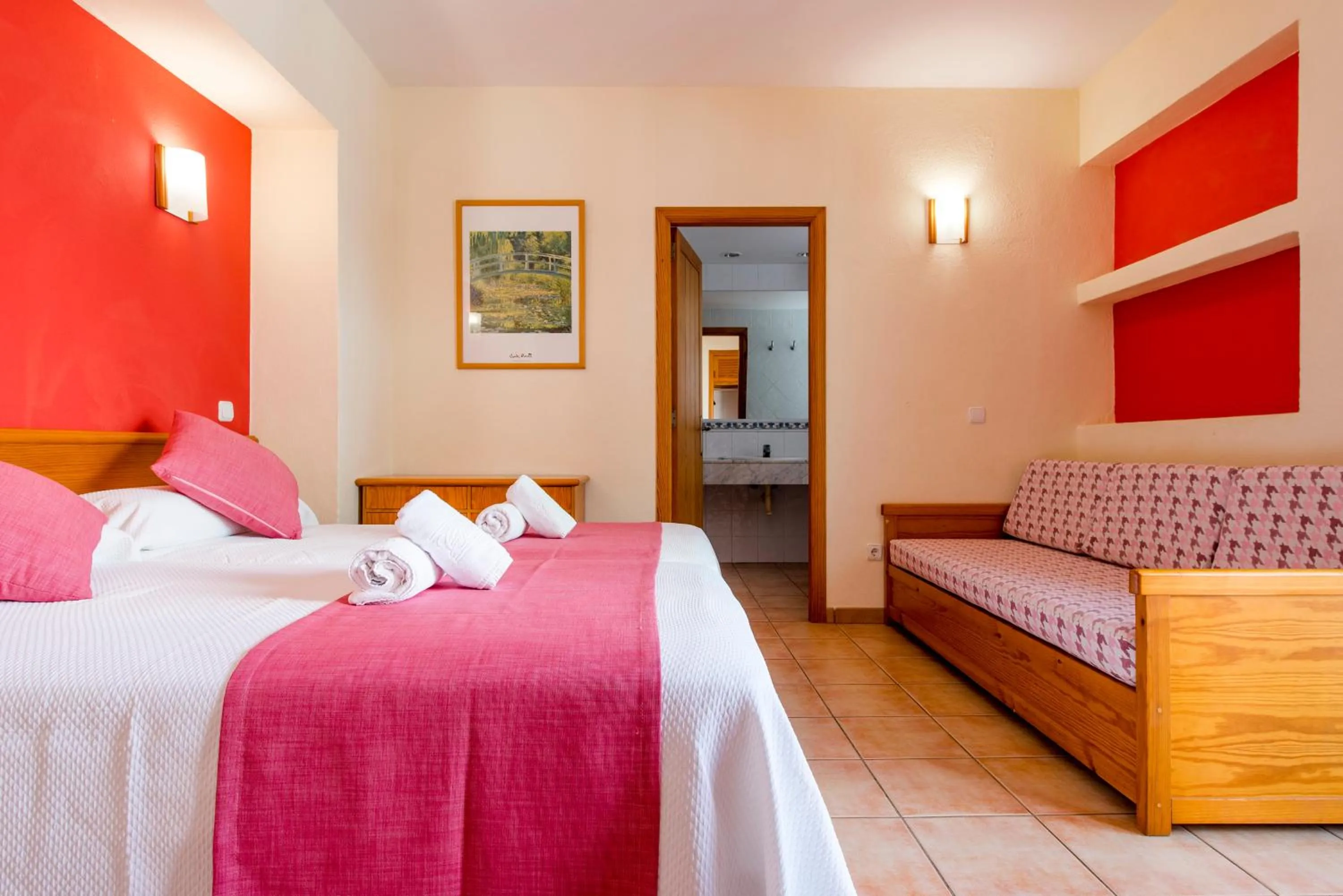 Photo of the whole room, Bed in Apartamentos Casa Maria