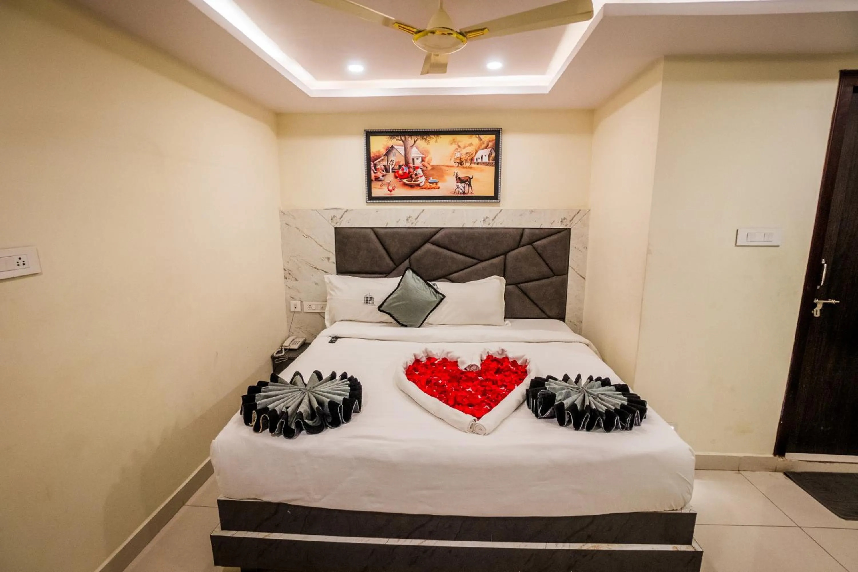 Bed in HOTEL PARAMESHWARA luxury awaits