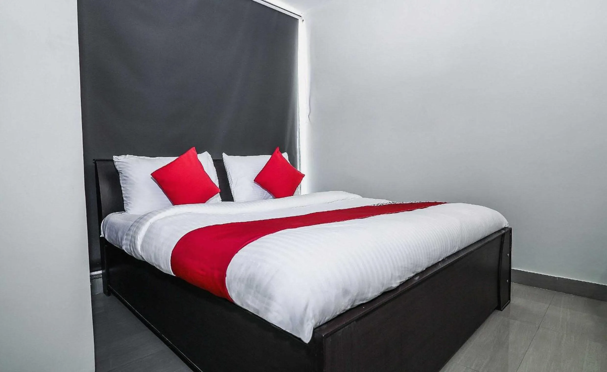 Bedroom, Bed in Silver Inn-2 Agarwal Farm Mansarovar