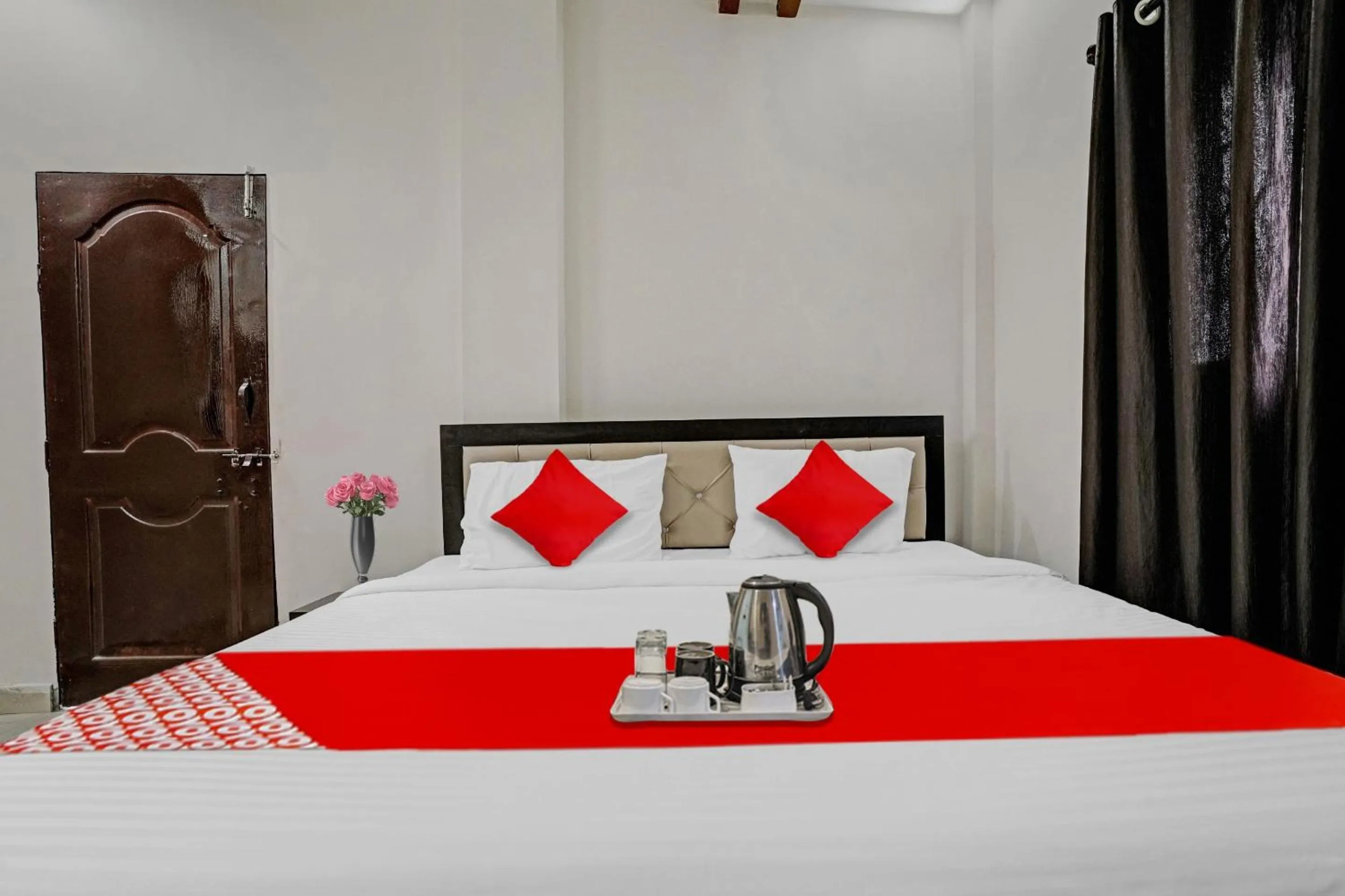 Bedroom, Bed in Hotel O Ay Imperial