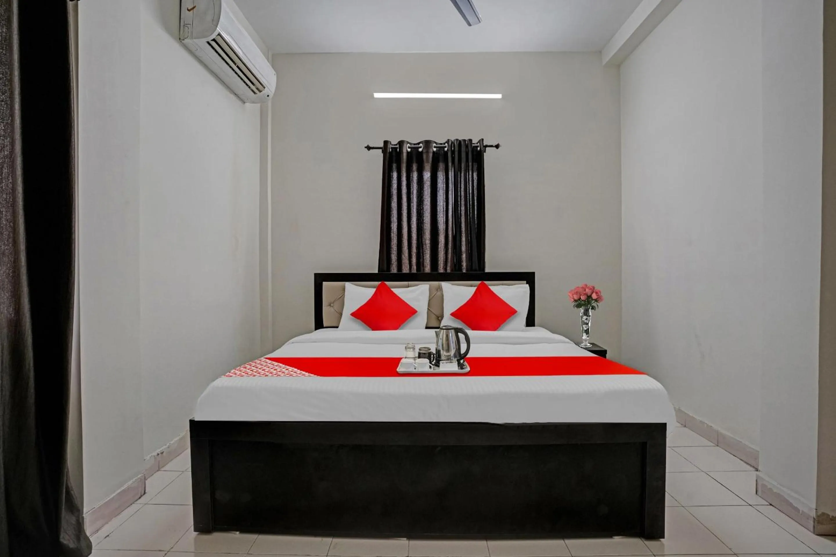 Bedroom in Hotel O Ay Imperial