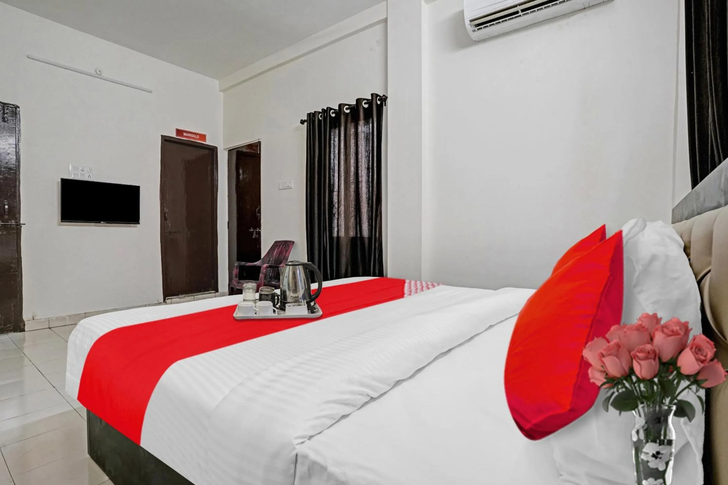 Bedroom in Hotel O Ay Imperial