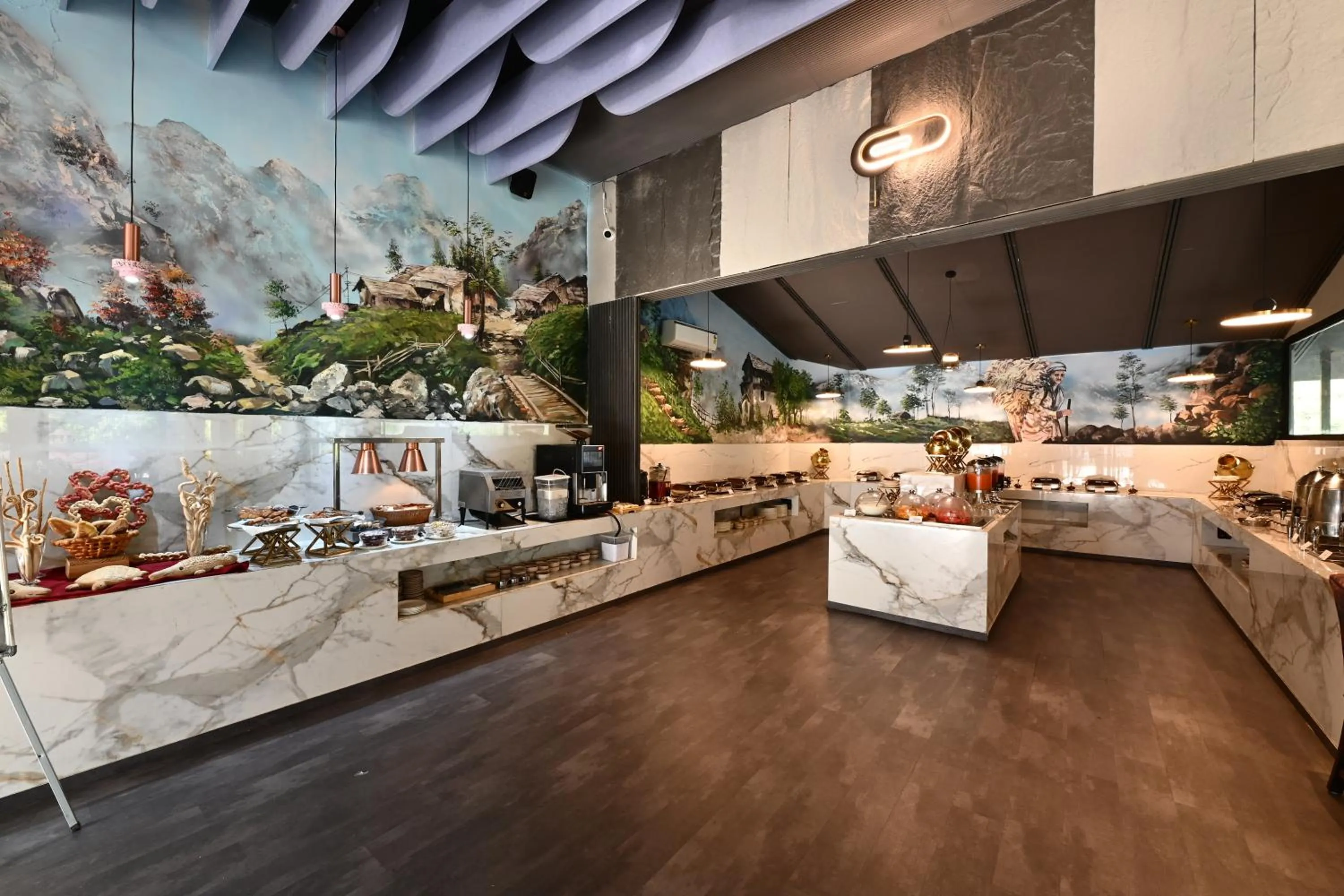 Restaurant/places to eat in WelcomHeritage Tarangi Ramganga Resort