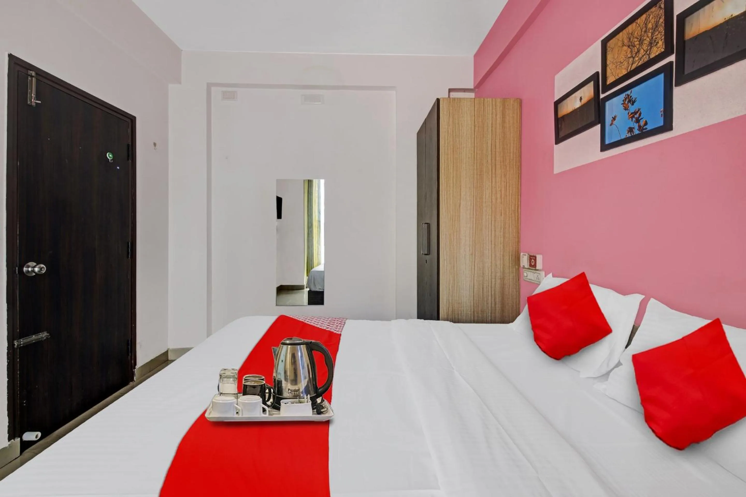 Bedroom, Bed in Hotel O VSV Avenue Hennur