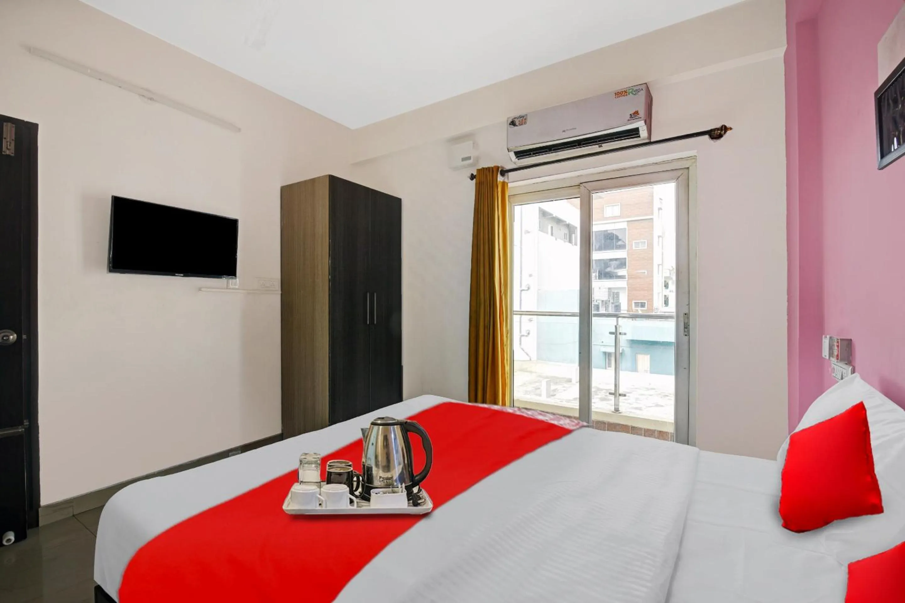 Bedroom, Bed in Hotel O VSV Avenue Hennur