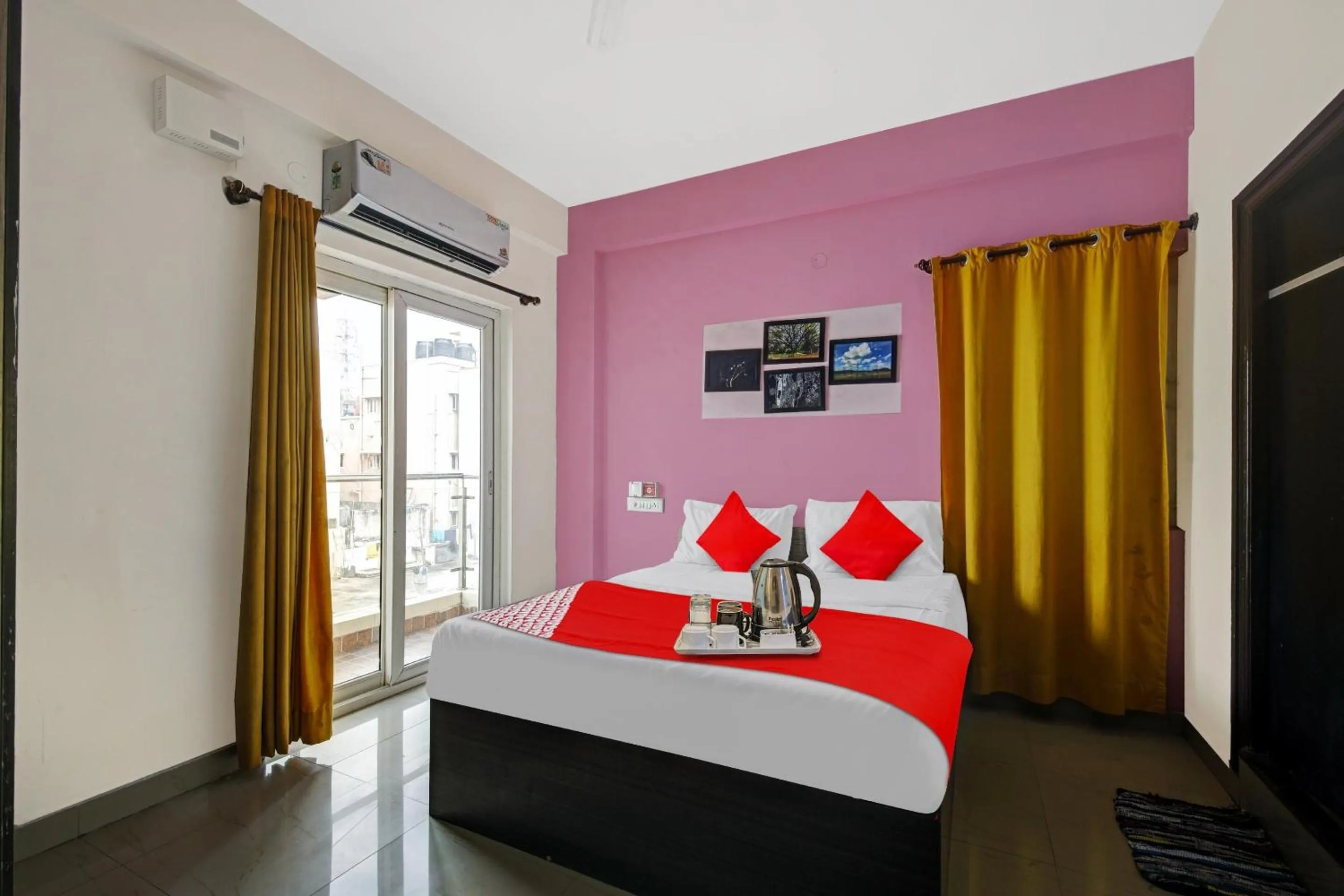 Facade/entrance, Bed in Hotel O VSV Avenue Hennur