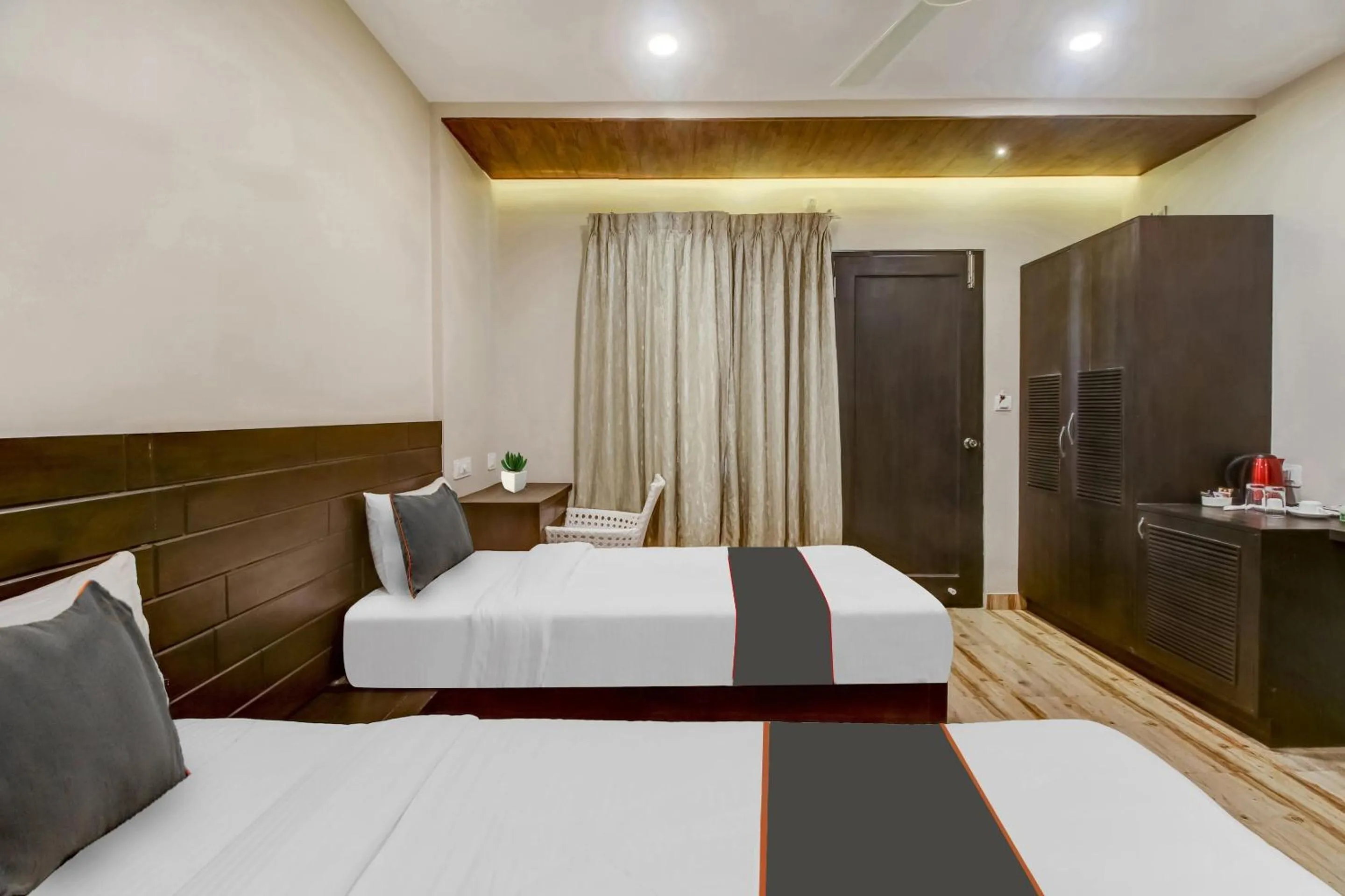 Bedroom, Bed in Capital O Coco Farm Resort