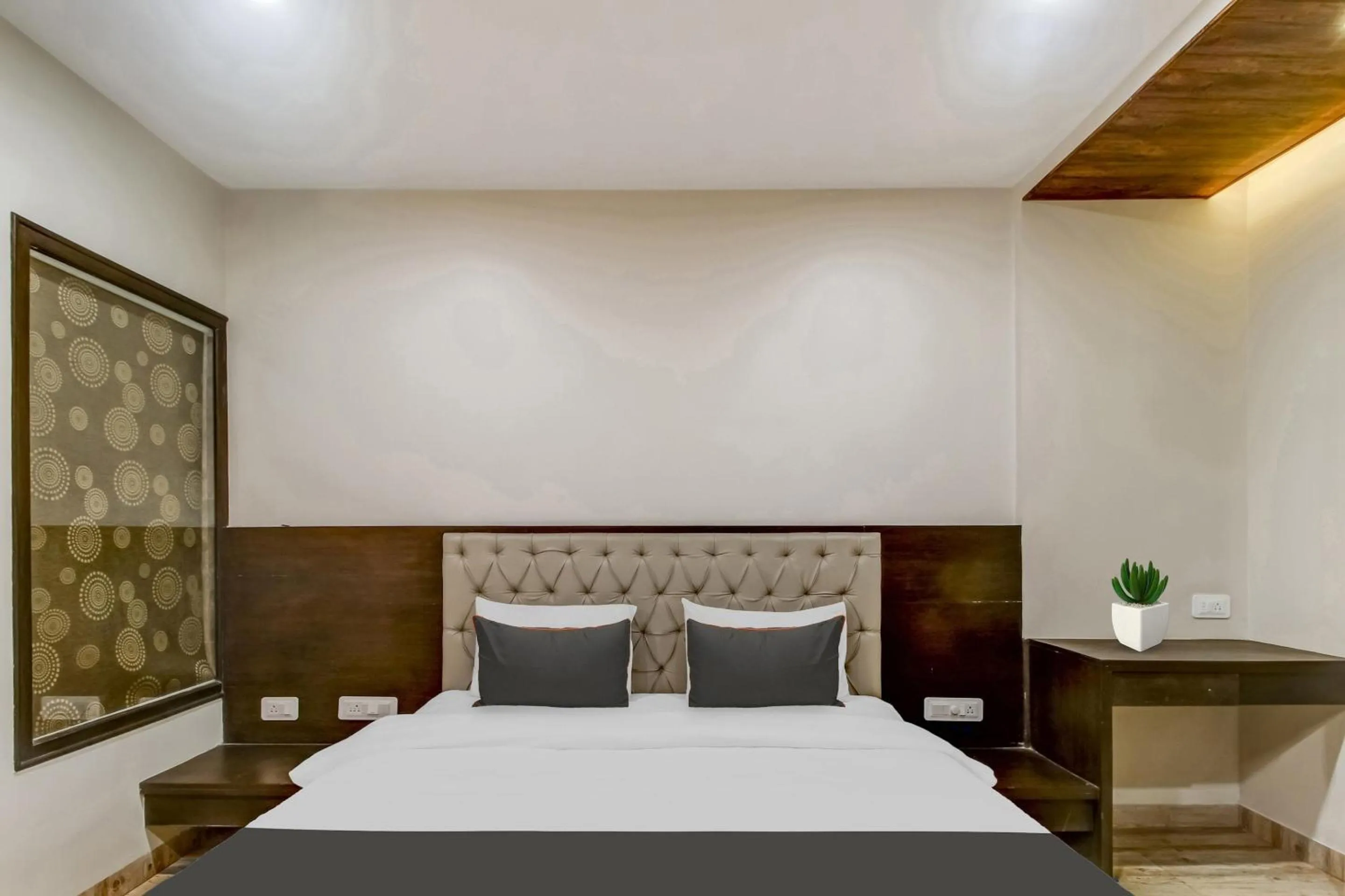 Bedroom, Bed in Capital O Coco Farm Resort