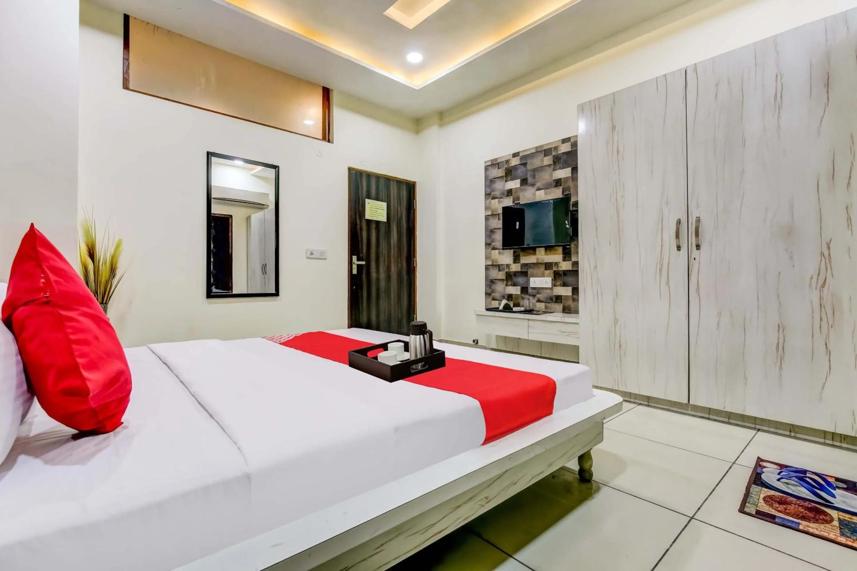 Bedroom, Bed in Hotel O Sky Land