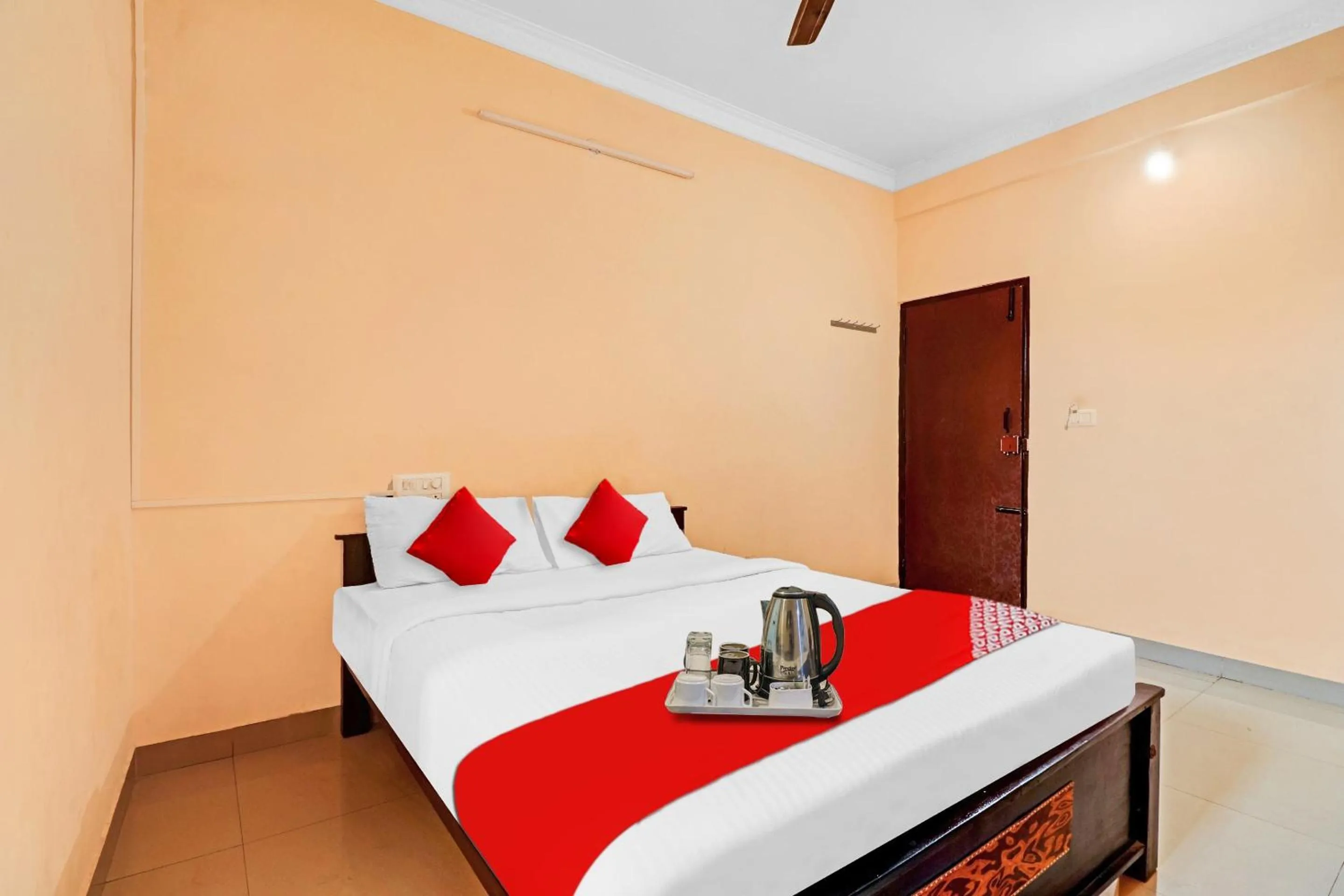 Bedroom in Hotel O Ashreya Inn