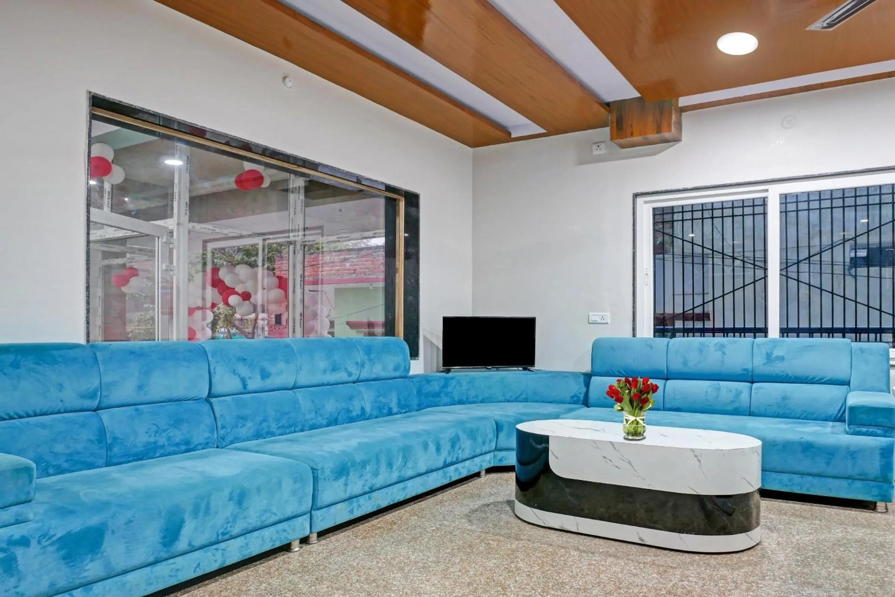 Lobby or reception in Hotel O Navneeta Grand