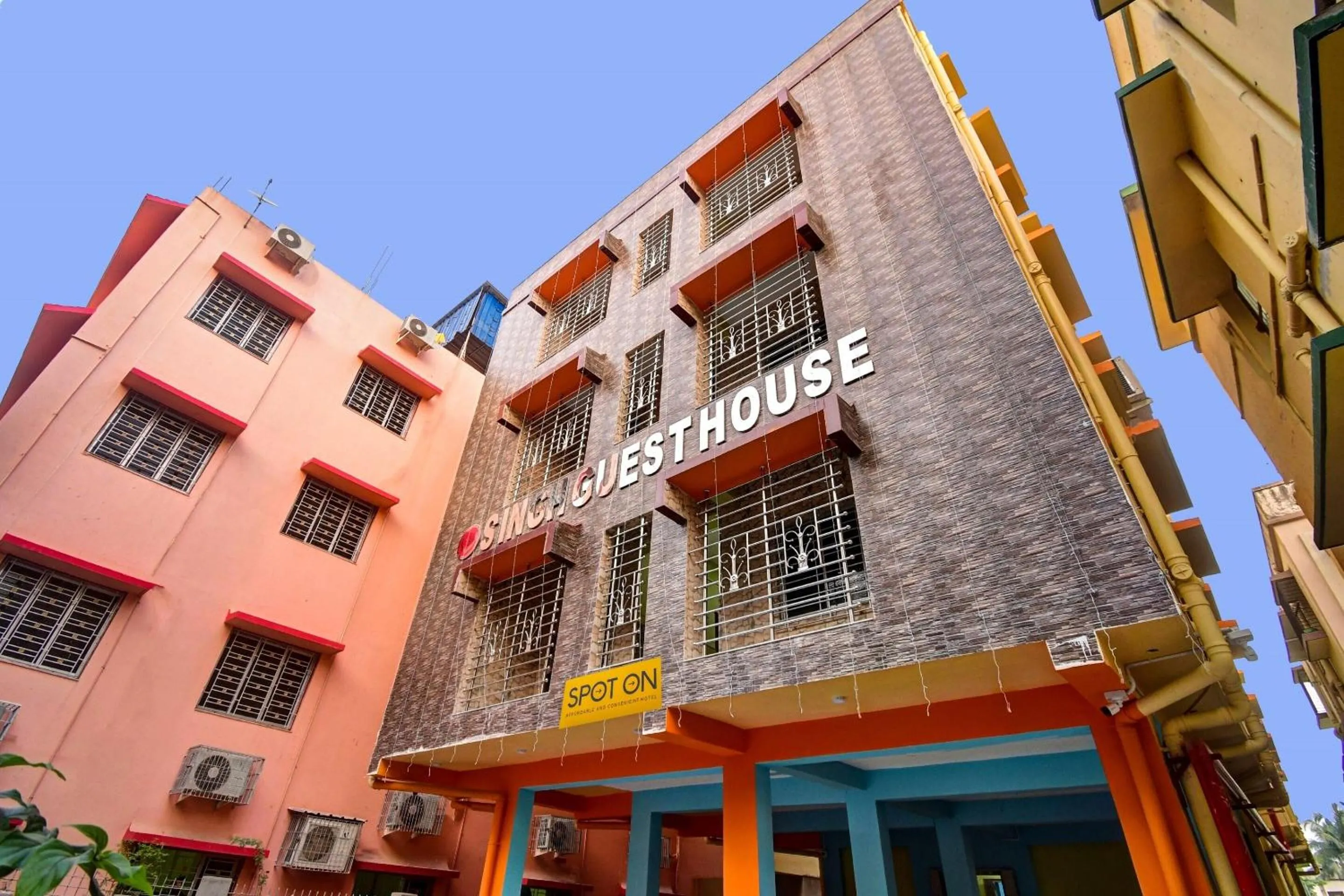 Facade/entrance in Hotel O Singh Guest House