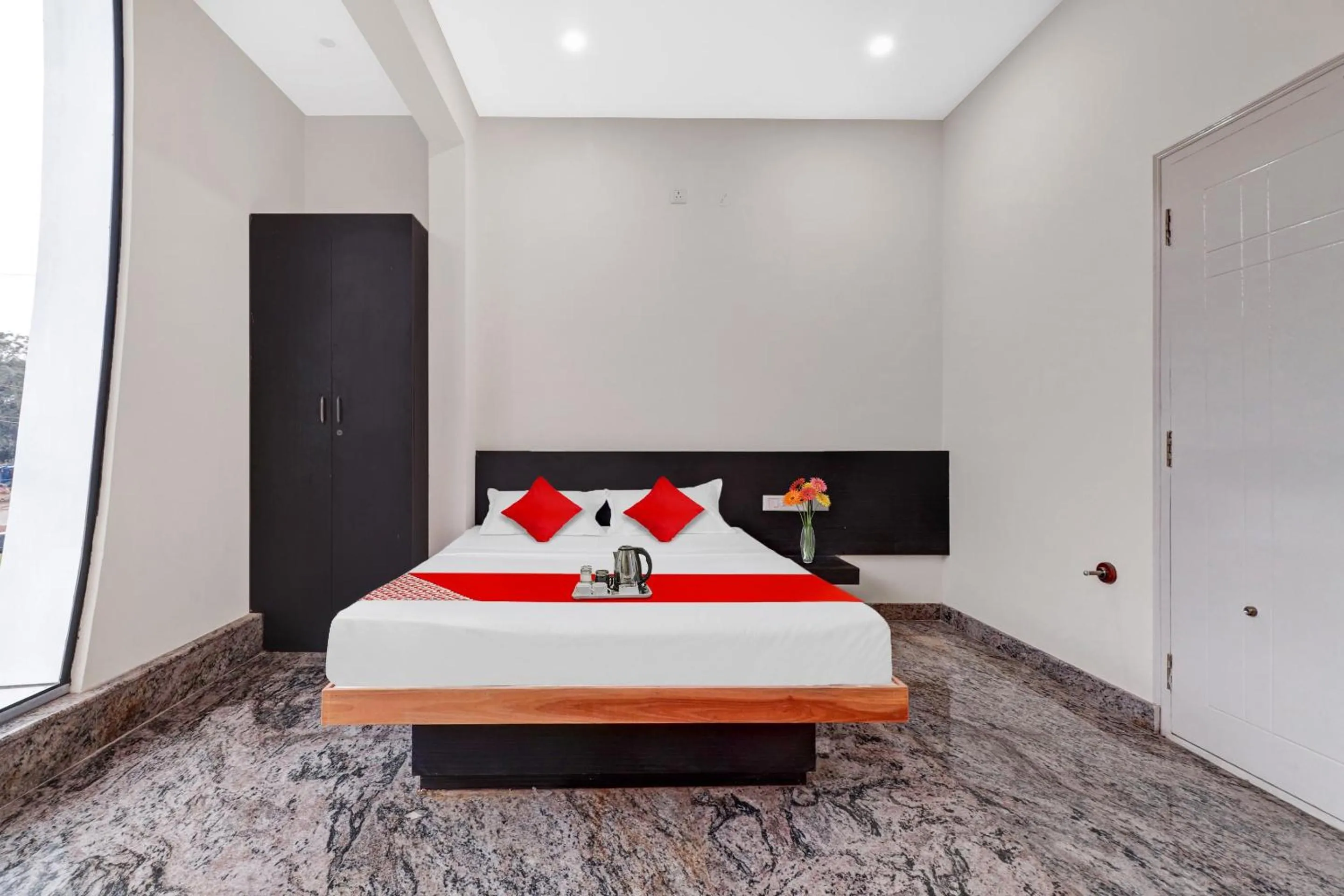 Bedroom, Bed in Hotel O SAPTHAGIRI RESIDENCY