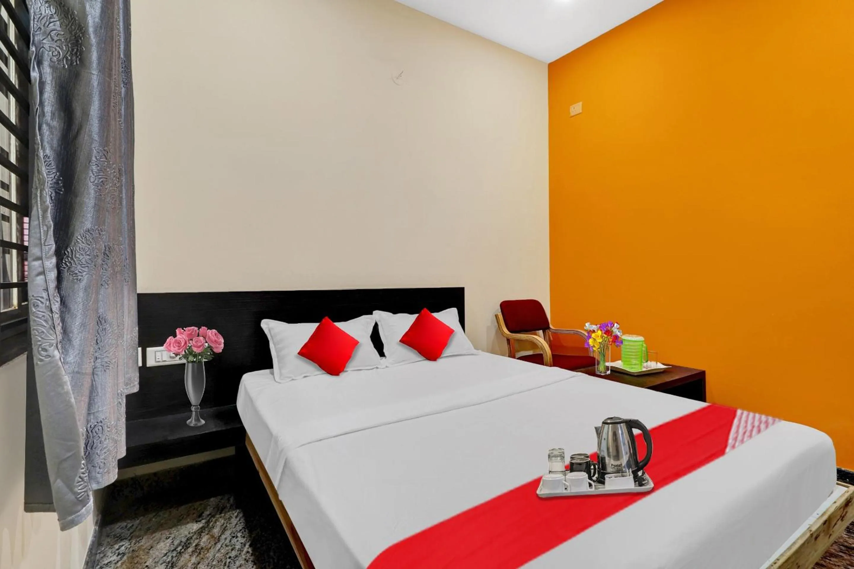 Bedroom, Bed in Hotel O SAPTHAGIRI RESIDENCY