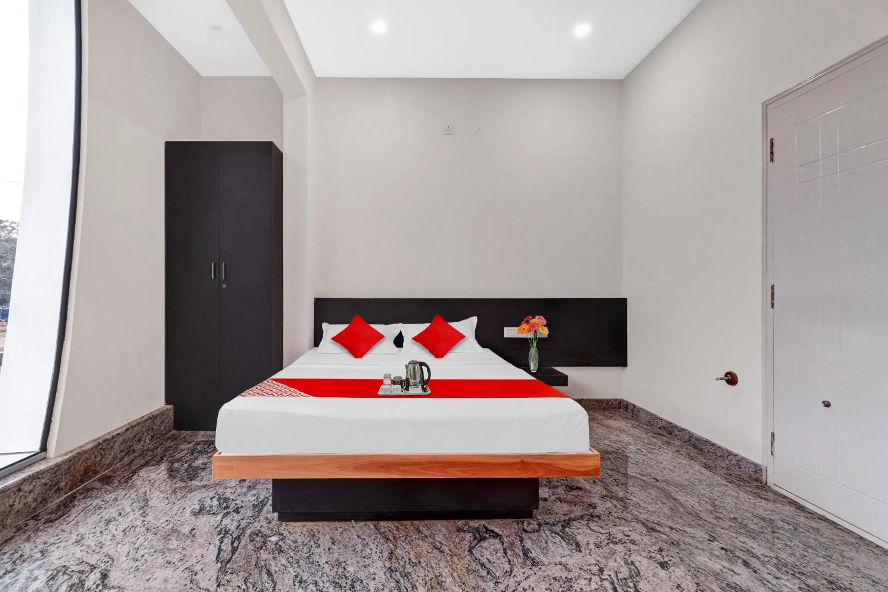 Bedroom, Bed in Hotel O SAPTHAGIRI RESIDENCY