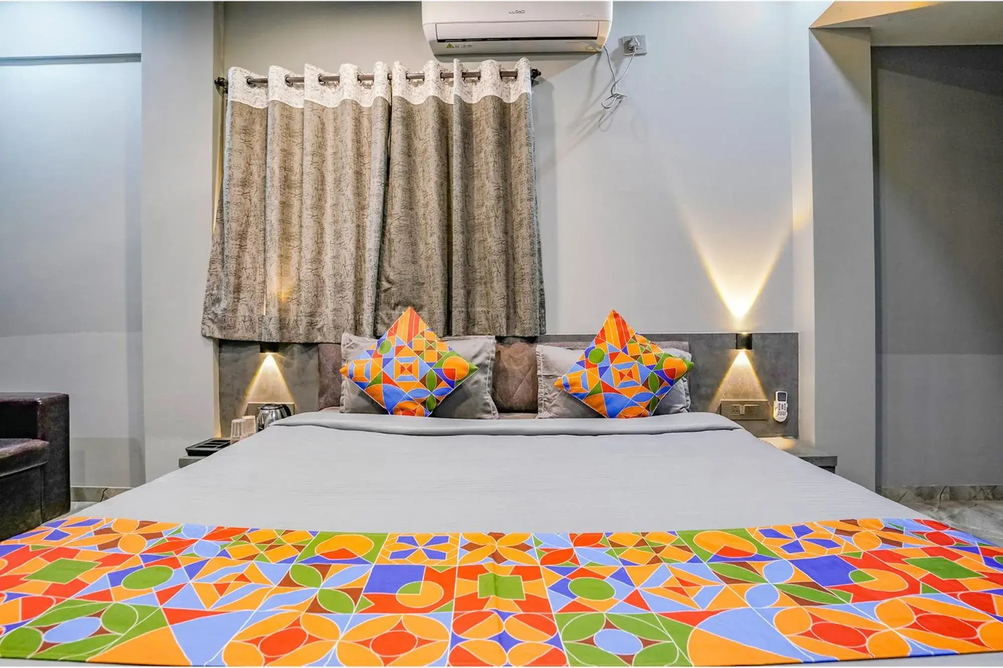 Bed in FabHotel Viva House - Talegaon Bed in FabHotel Viva House - Talegaon