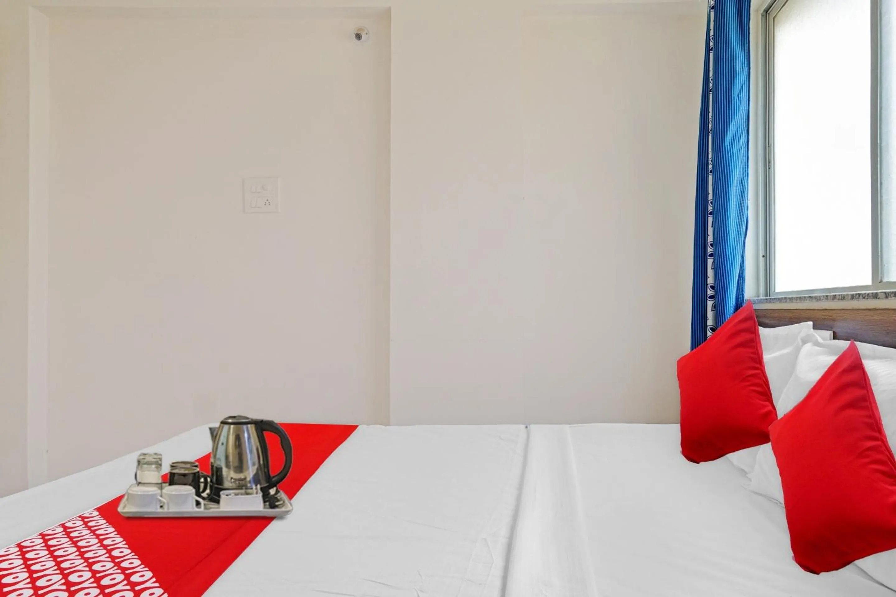 Bedroom, Bed in SPOT ON Swarg Executive Paradise Near Fun Time Multiplex