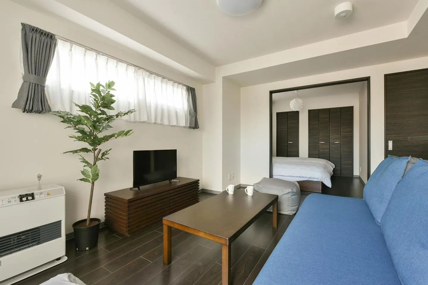 TV and multimedia, Bed in Sun Court Maruyama Garden Hills