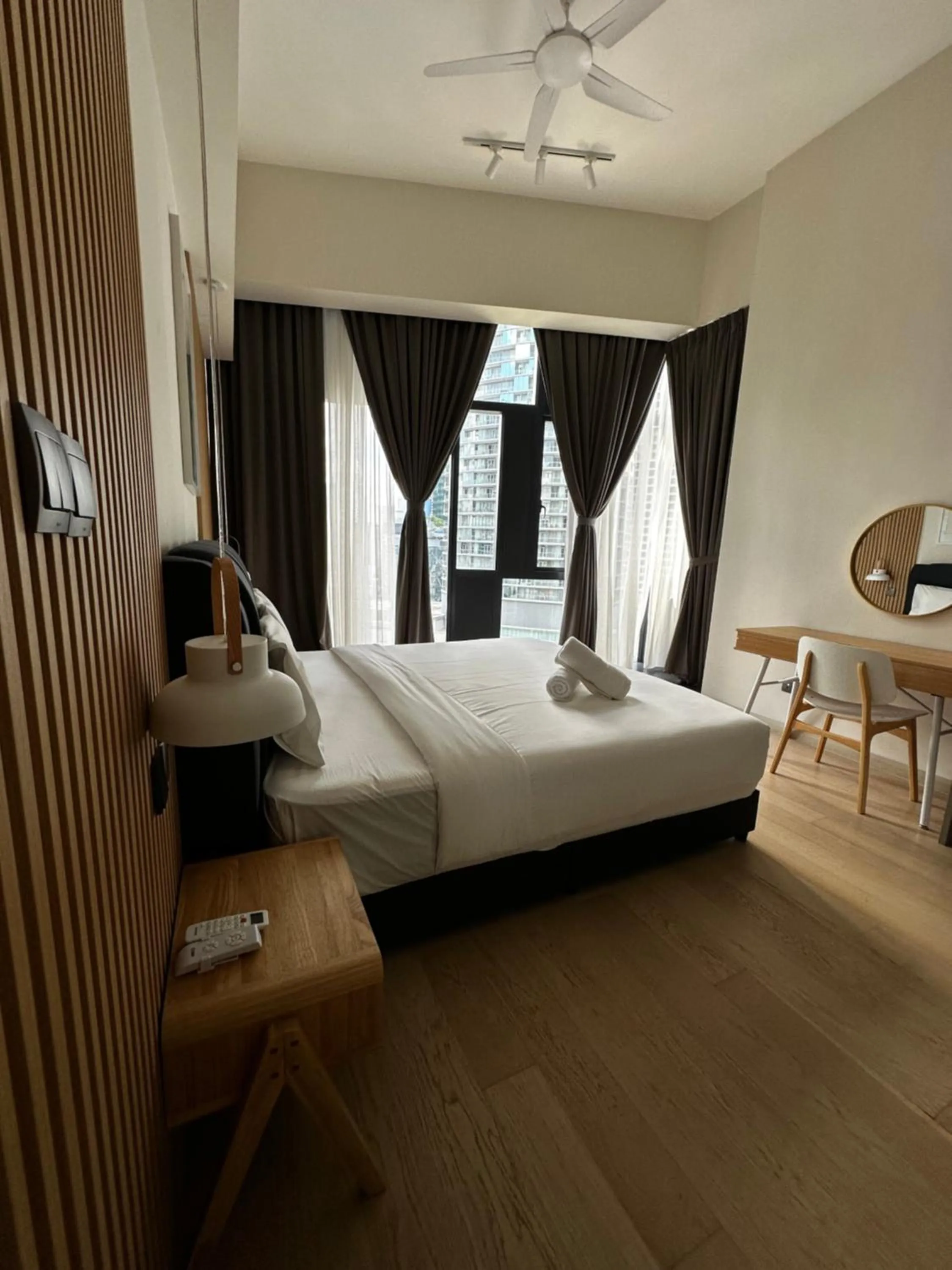 Photo of the whole room, Bed in STAR RESIDENCE KLCC
