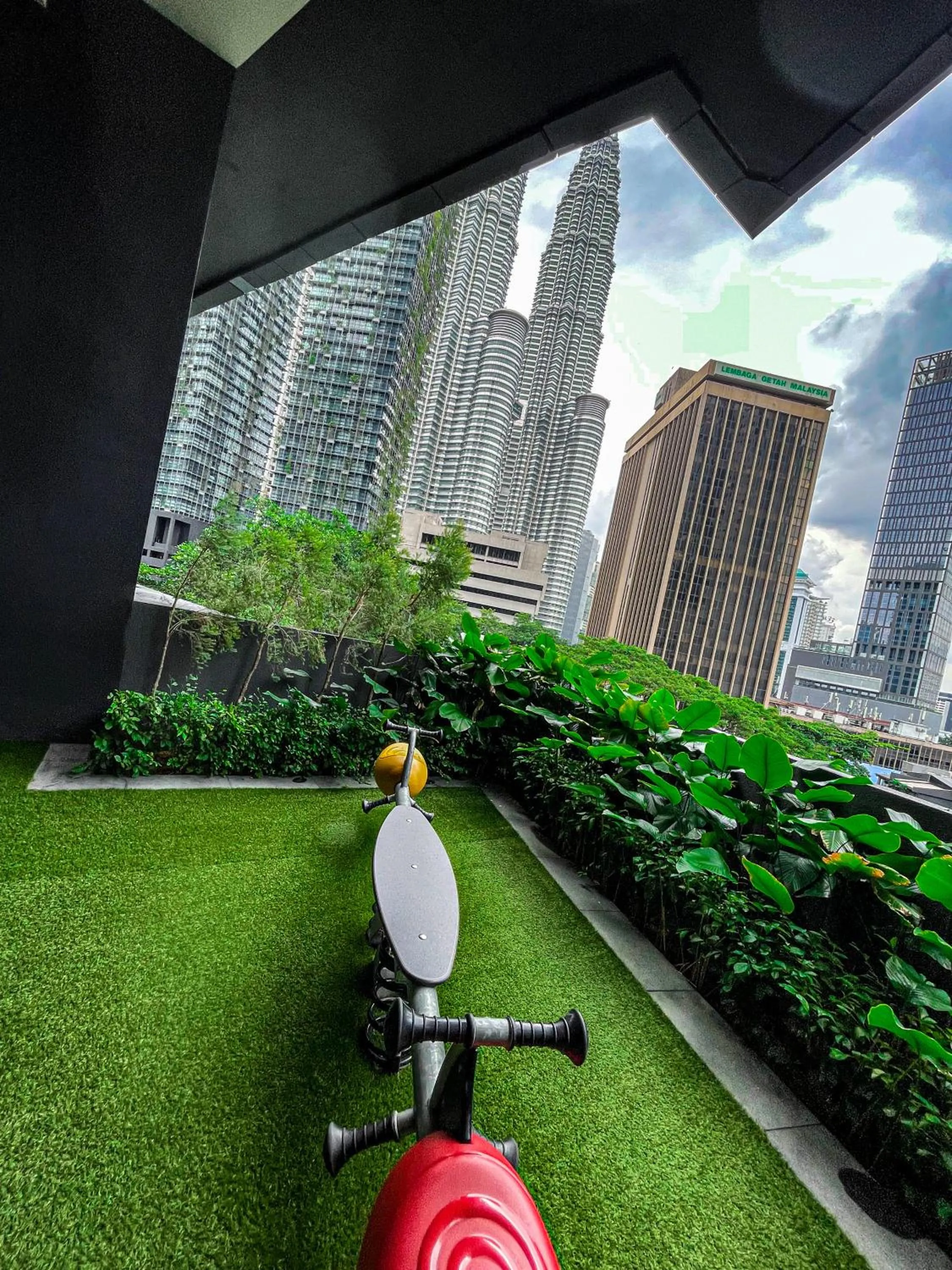 Day in STAR RESIDENCE KLCC