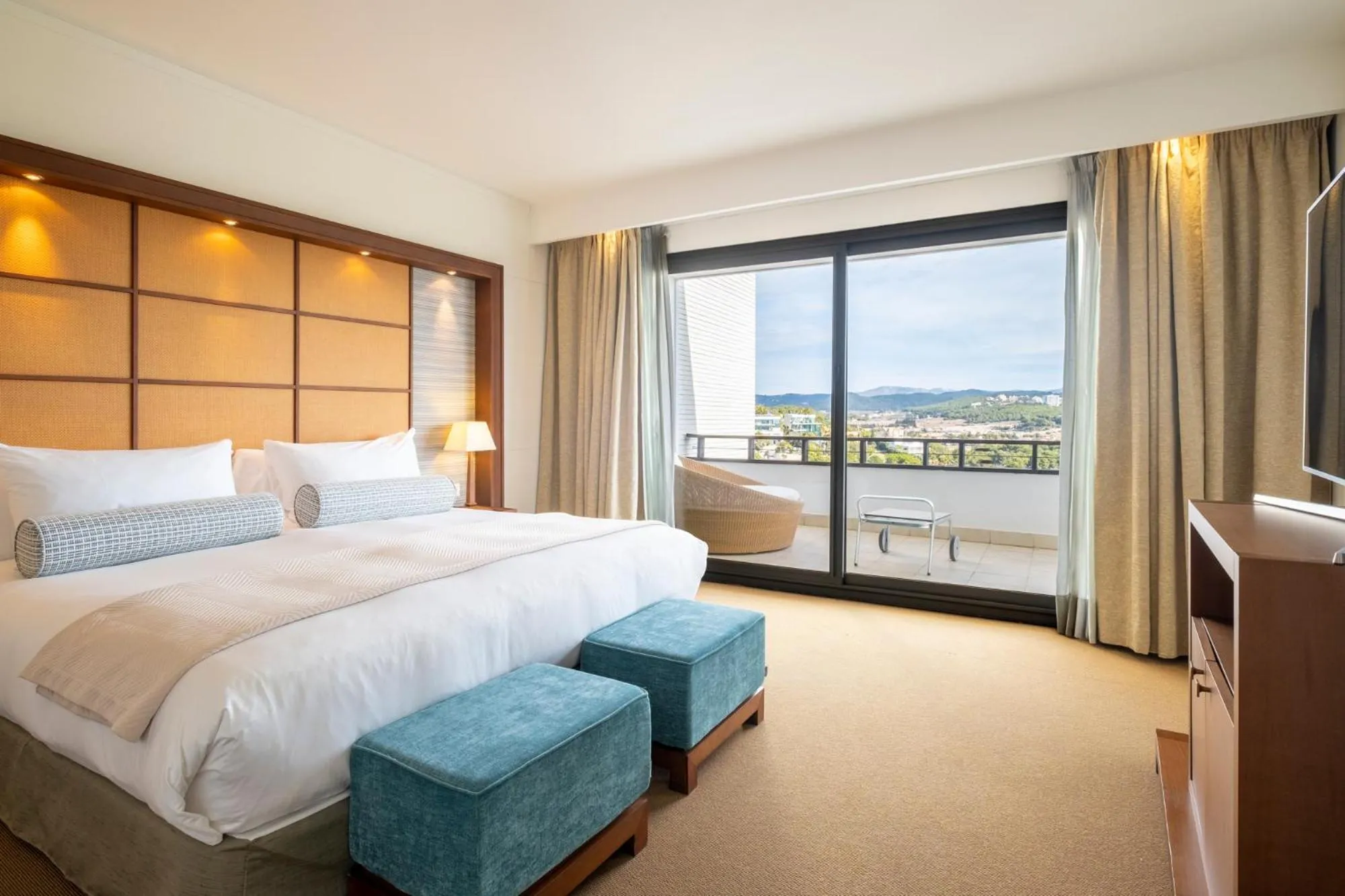 Bedroom, Bed in Eurostars Sitges