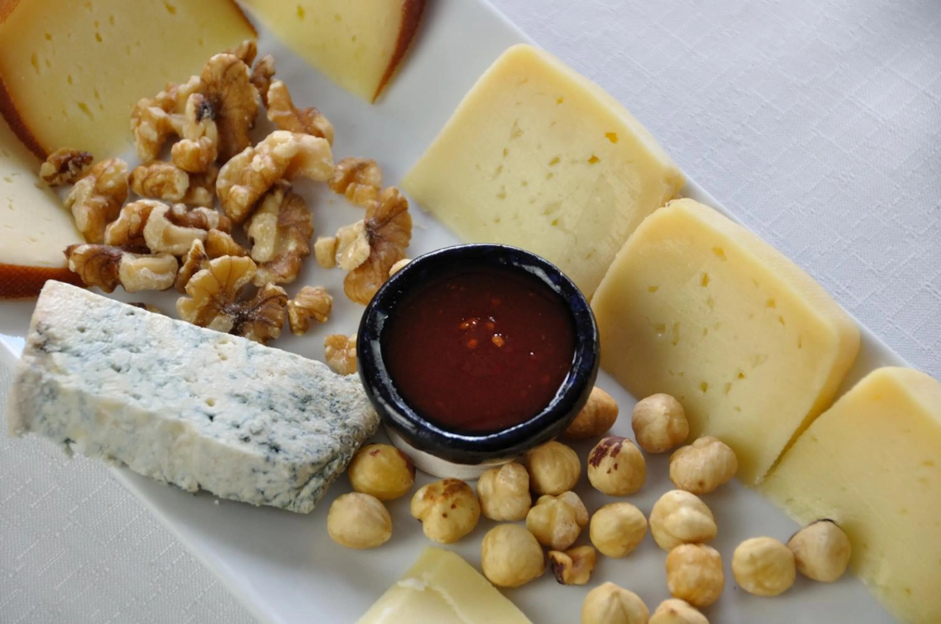 Restaurant/places to eat in Hotel Puerta Del Oriente