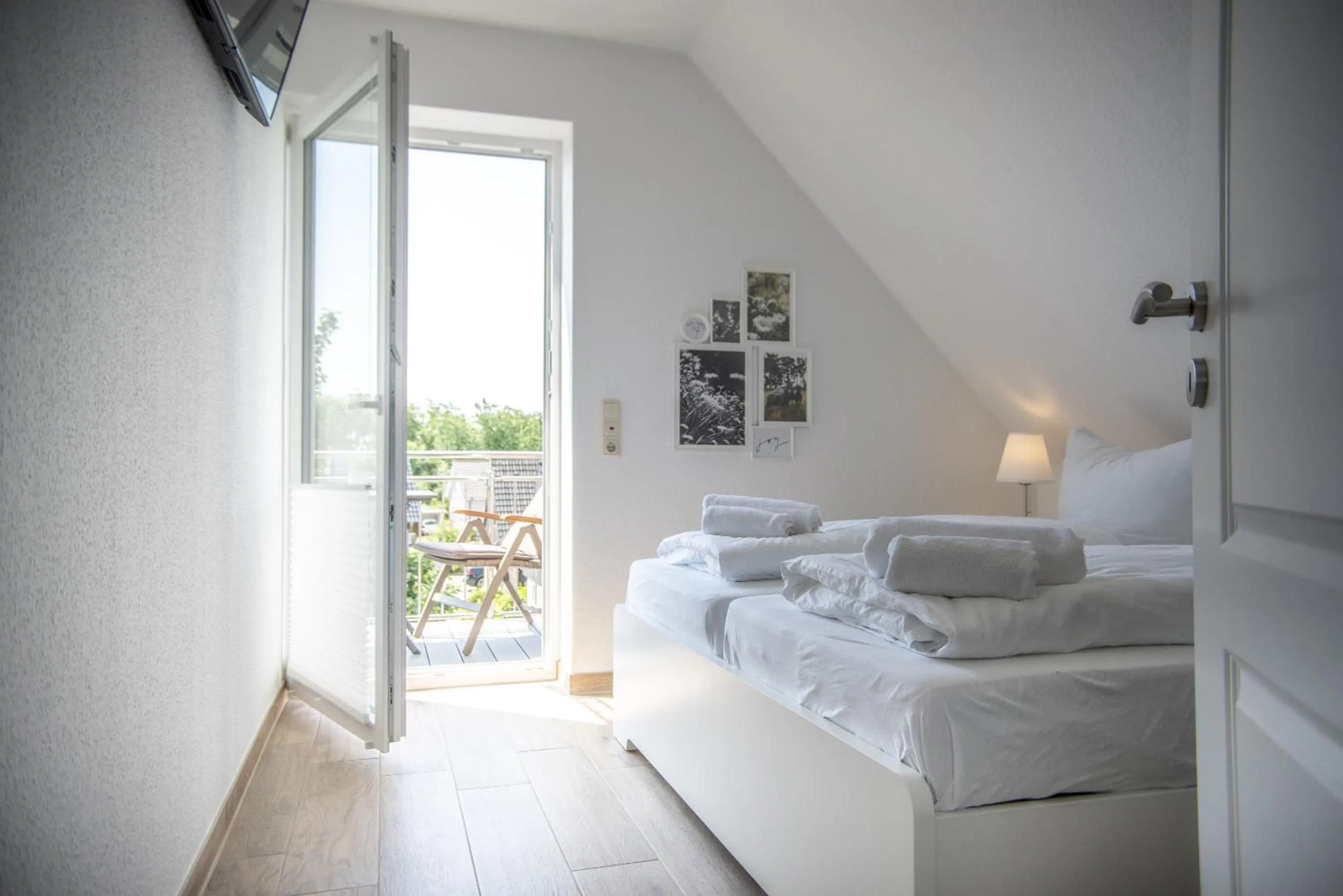 Bedroom, Bed in Duhner Strand Whg 5