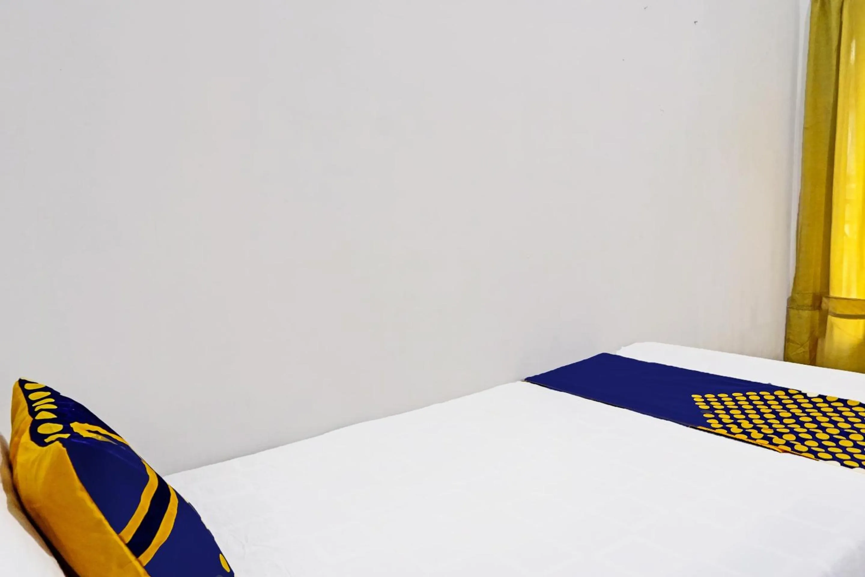 Bedroom, Bed in OYO Life 91896 Kost Bu Dewi Syariah